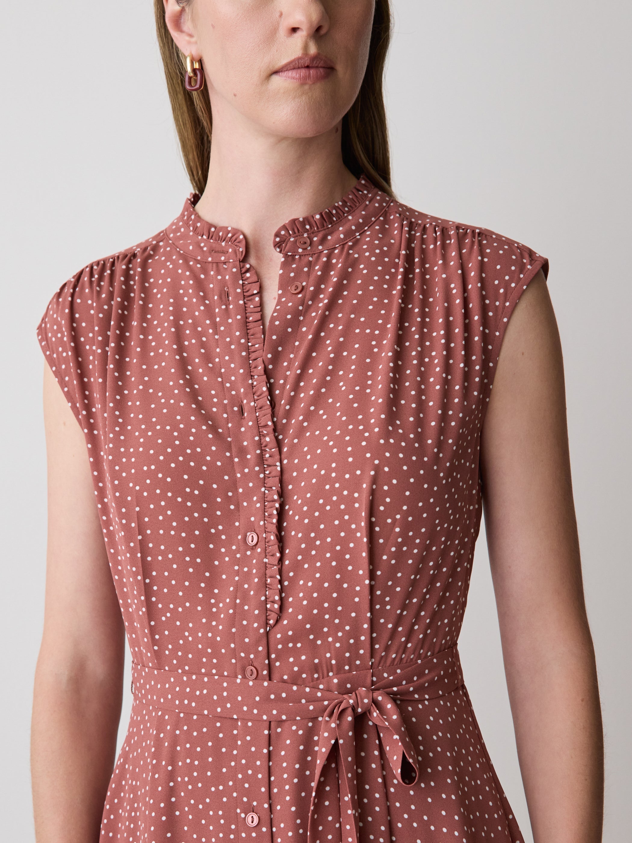 RW&CO Sleeveless Mock-Neck Buttoned-Down Mini Dress