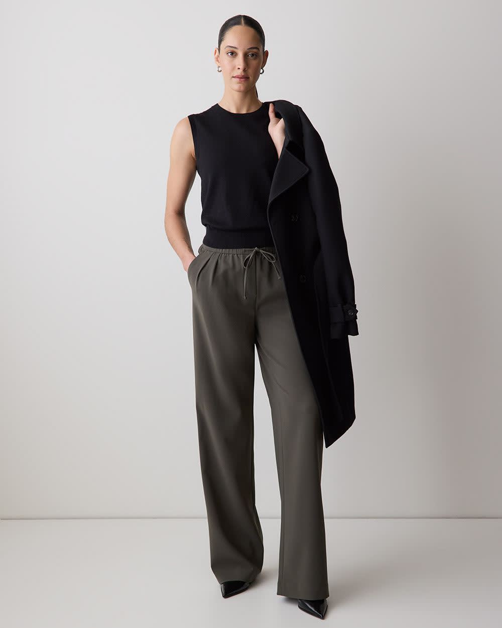 RW&CO Sleeveless Scoop-Neck Sweater