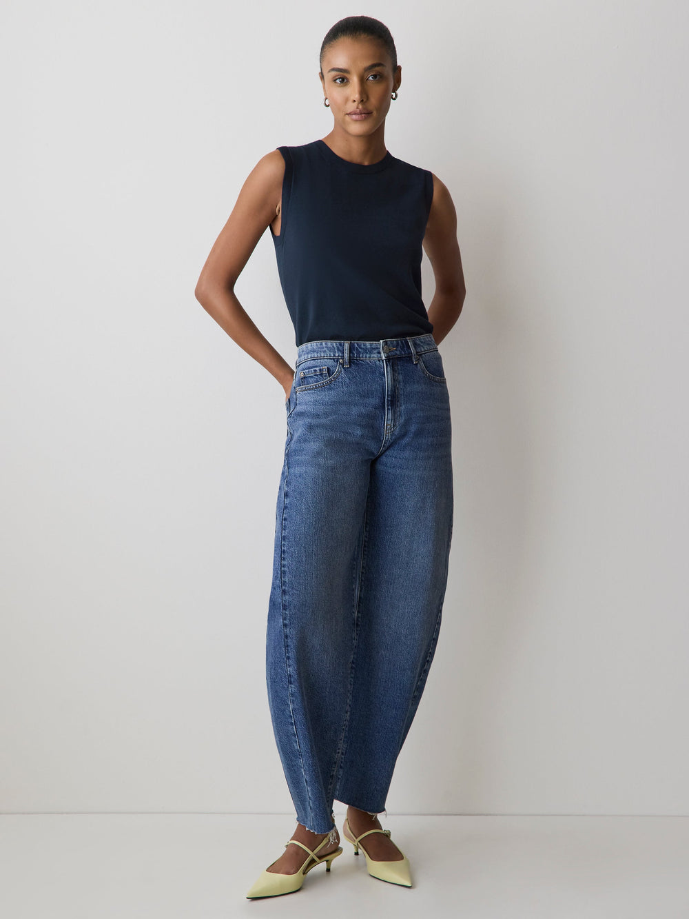 RW&CO Sleeveless Scoop-Neck Sweater