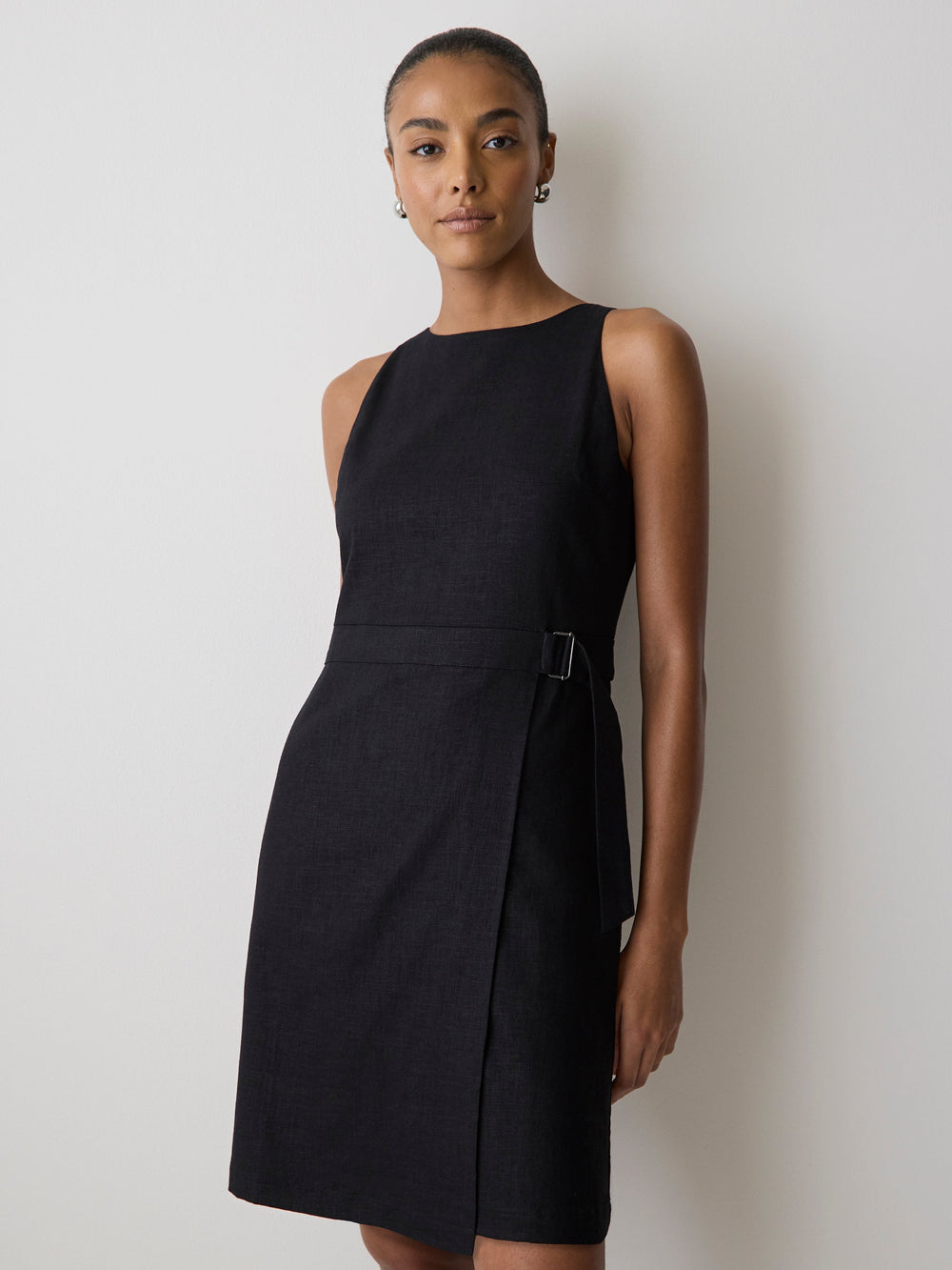 RW&CO Sleeveless Boat-Neck Linen-Blend Midi Dress