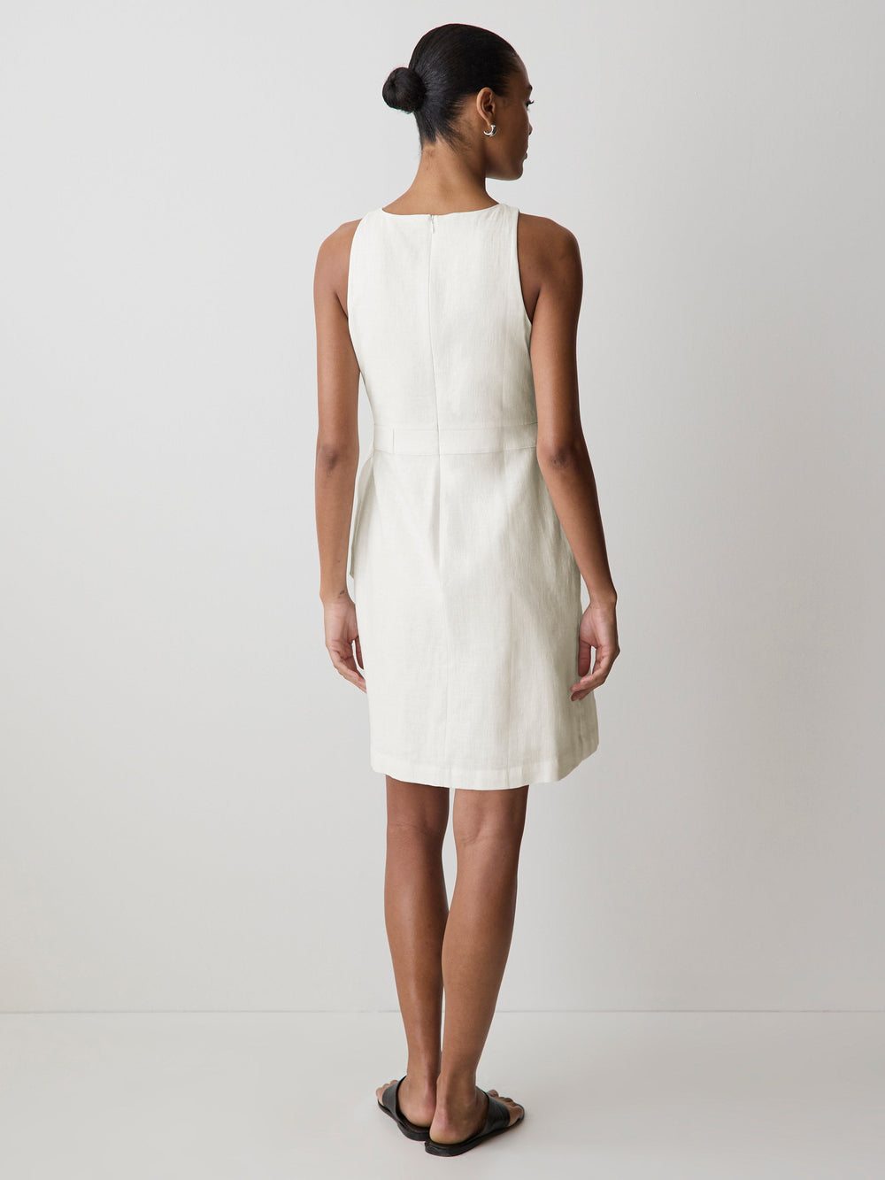 RW&CO Sleeveless Boat-Neck Linen-Blend Midi Dress