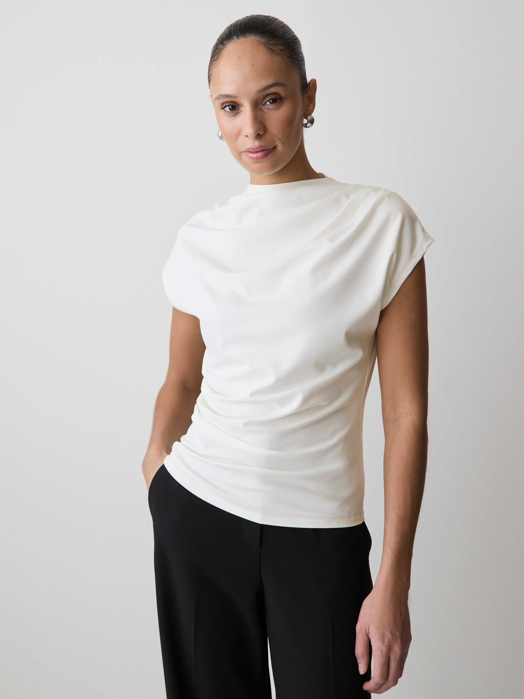 RW&CO Extended-Sleeve Crew-Neck Draped Top