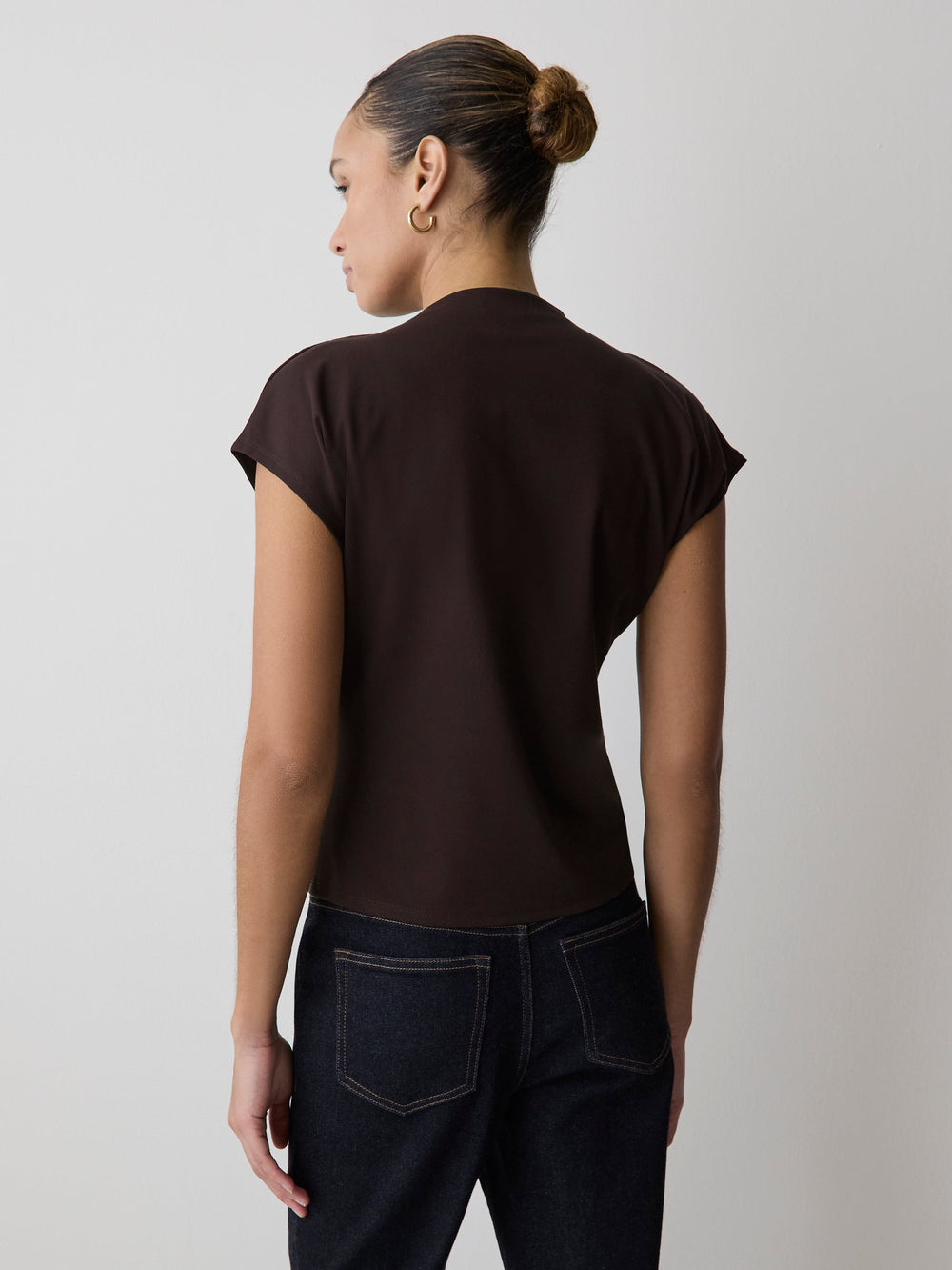 RW&CO Extended-Sleeve Crew-Neck Draped Top