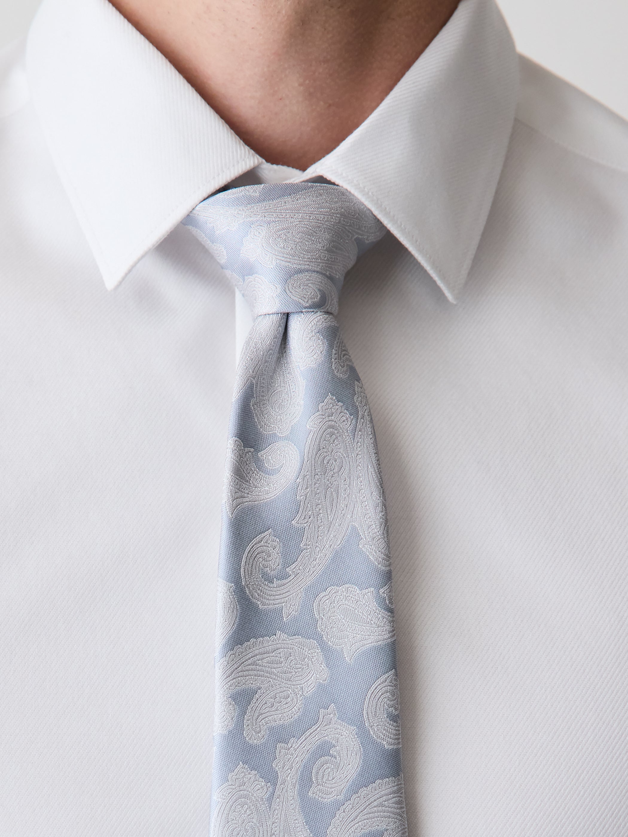 RW&CO Skinny Tie with Paisley Pattern