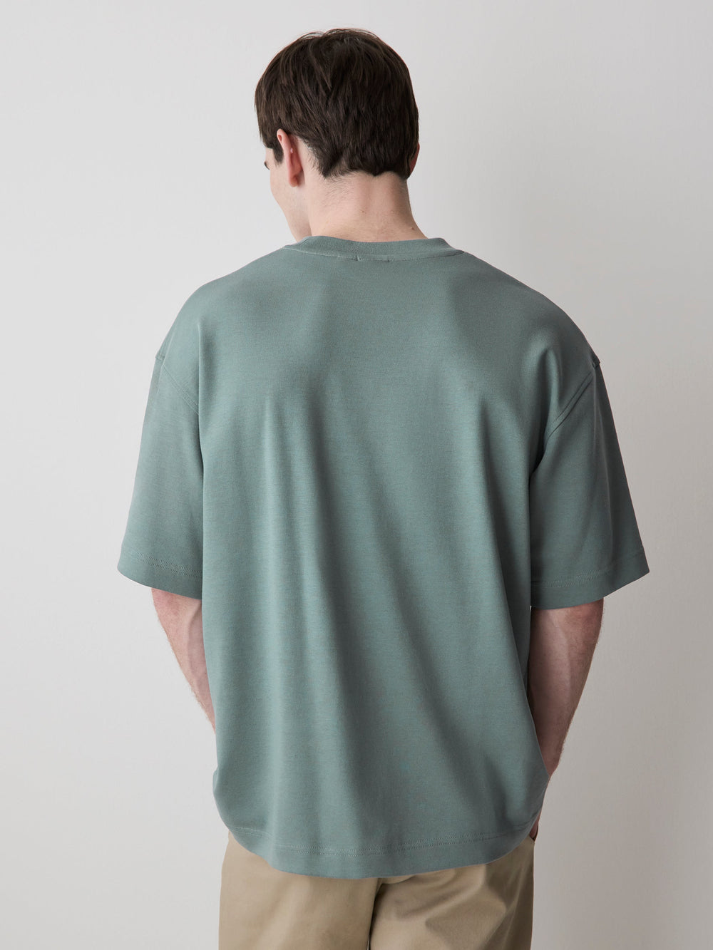 RW&CO Oversized Short-Sleeve Crew-Neck Tee