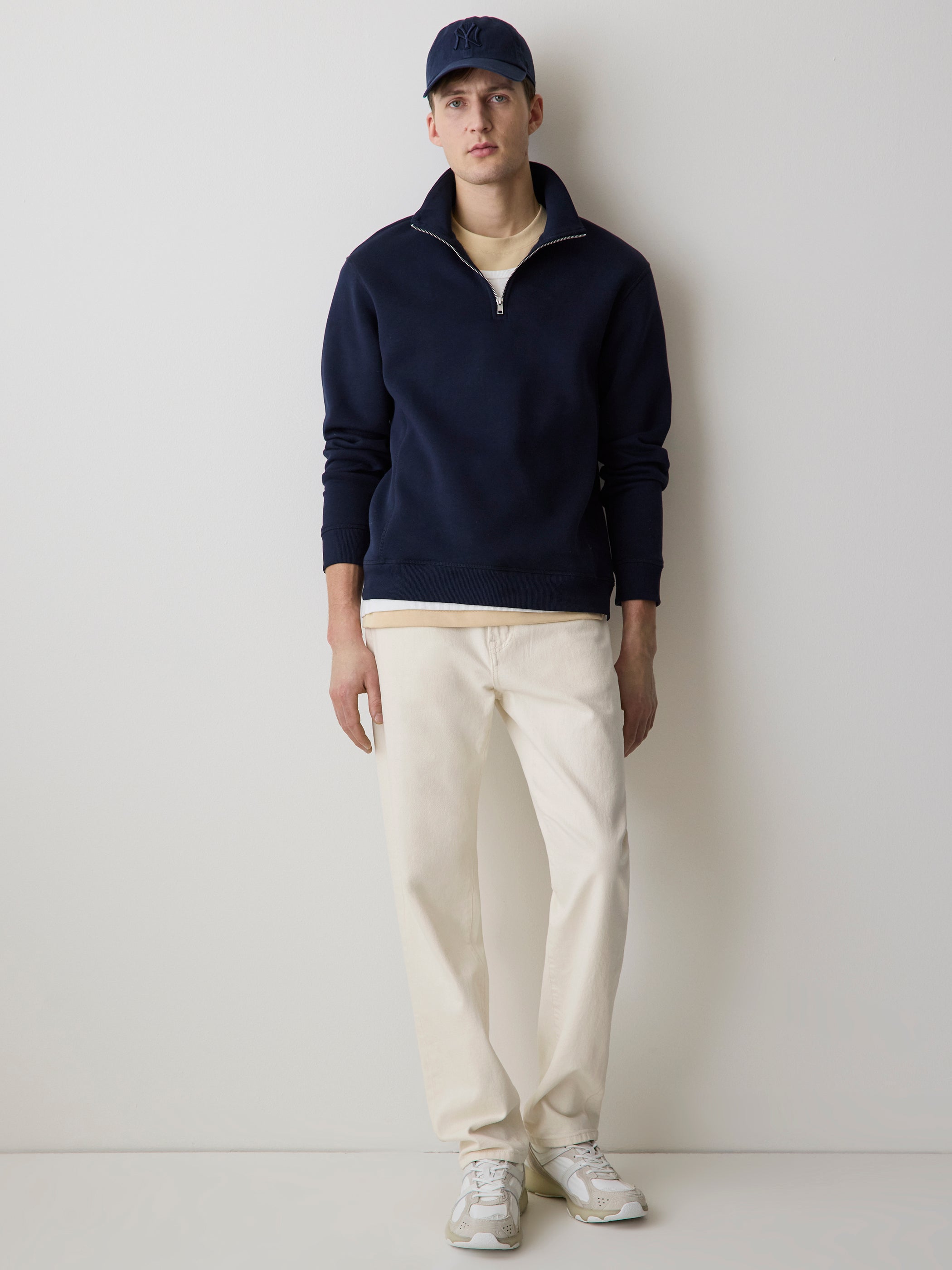 RW&CO Oversized Short-Sleeve Crew-Neck Tee