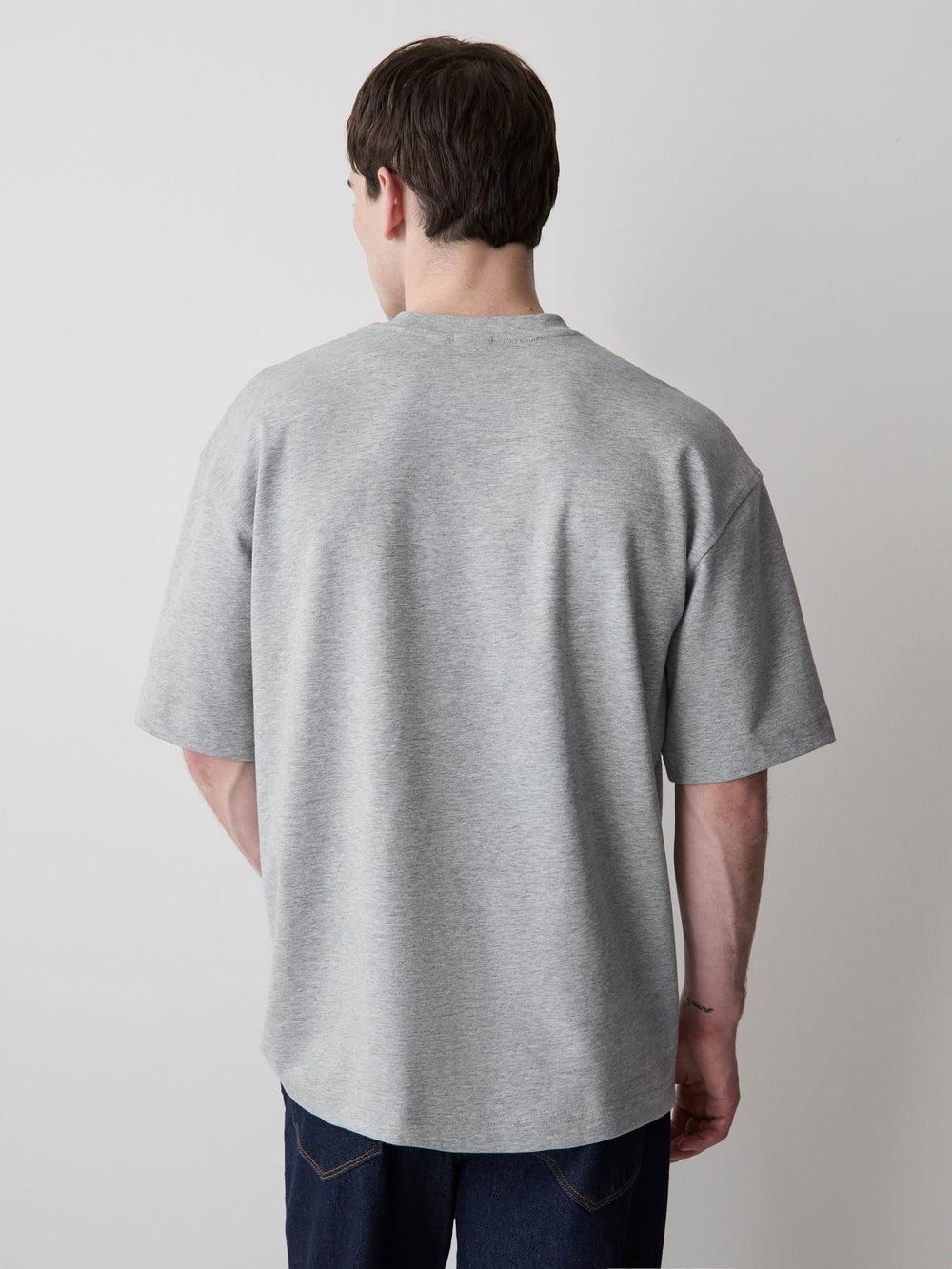 RW&CO Oversized Short-Sleeve Crew-Neck Tee