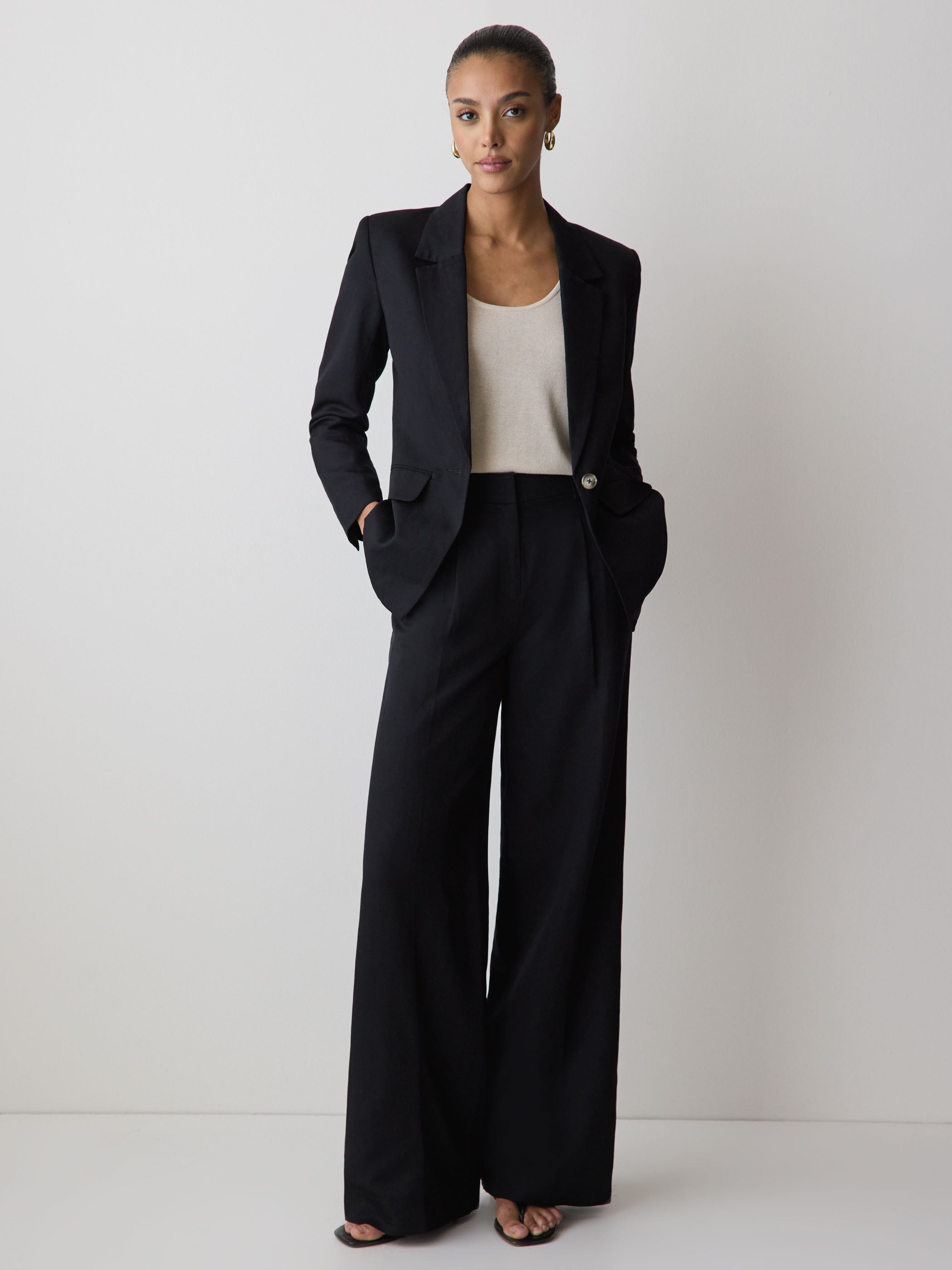 RW&CO Wide-Leg High-Rise Linen-Blend Pant