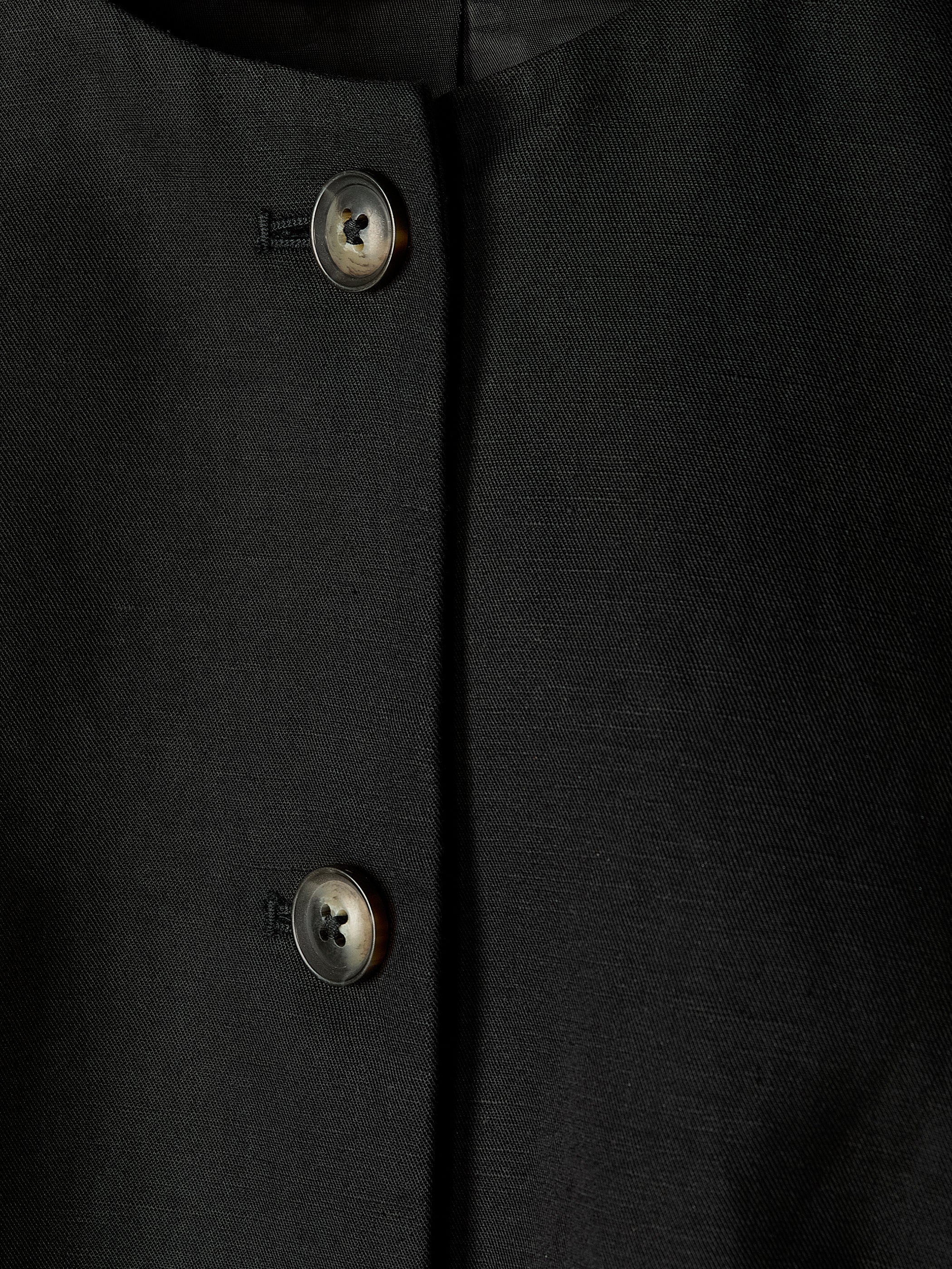 RW&CO Linen-Blend Sleeveless Vest