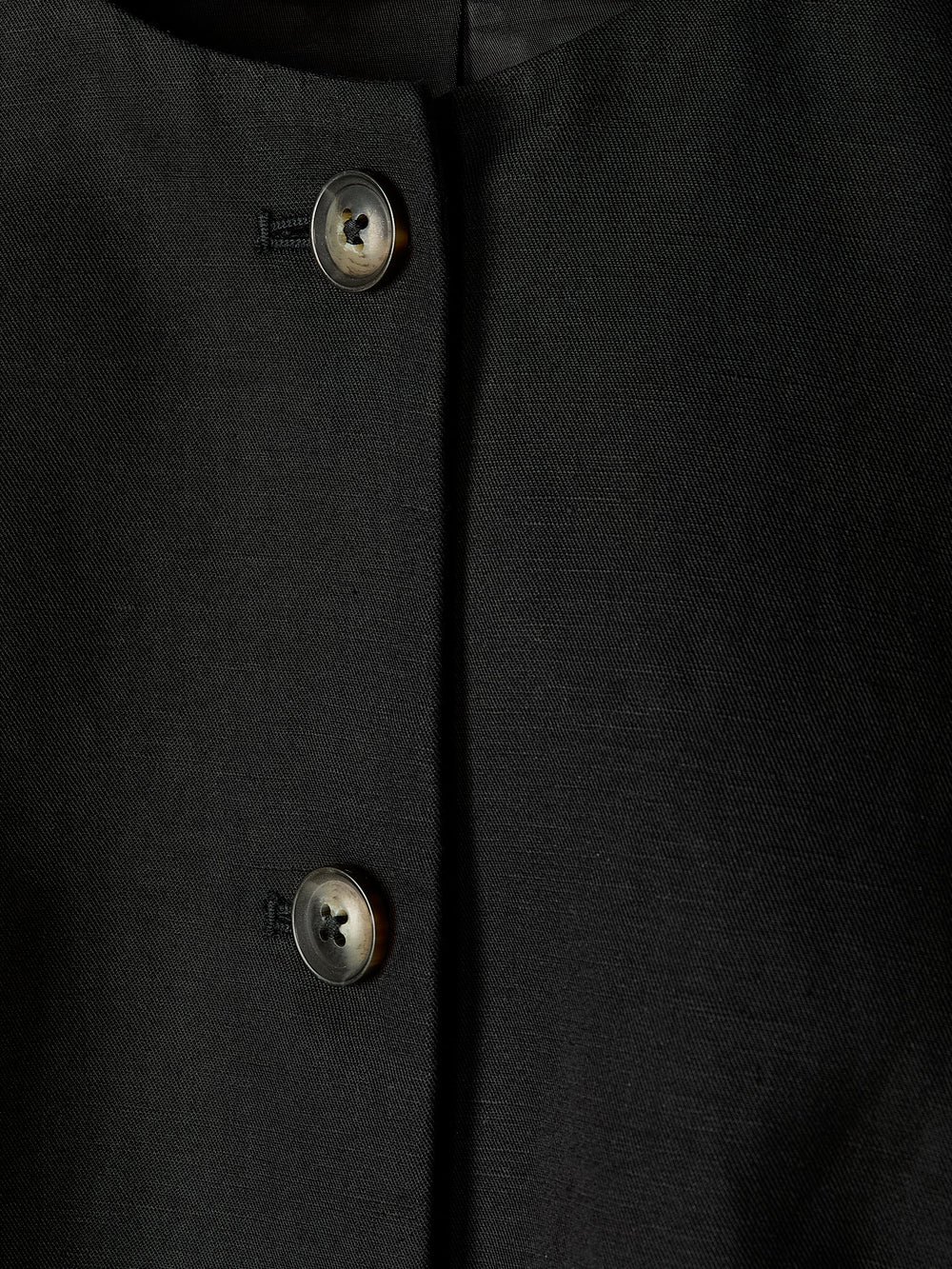 RW&CO Linen-Blend Sleeveless Vest
