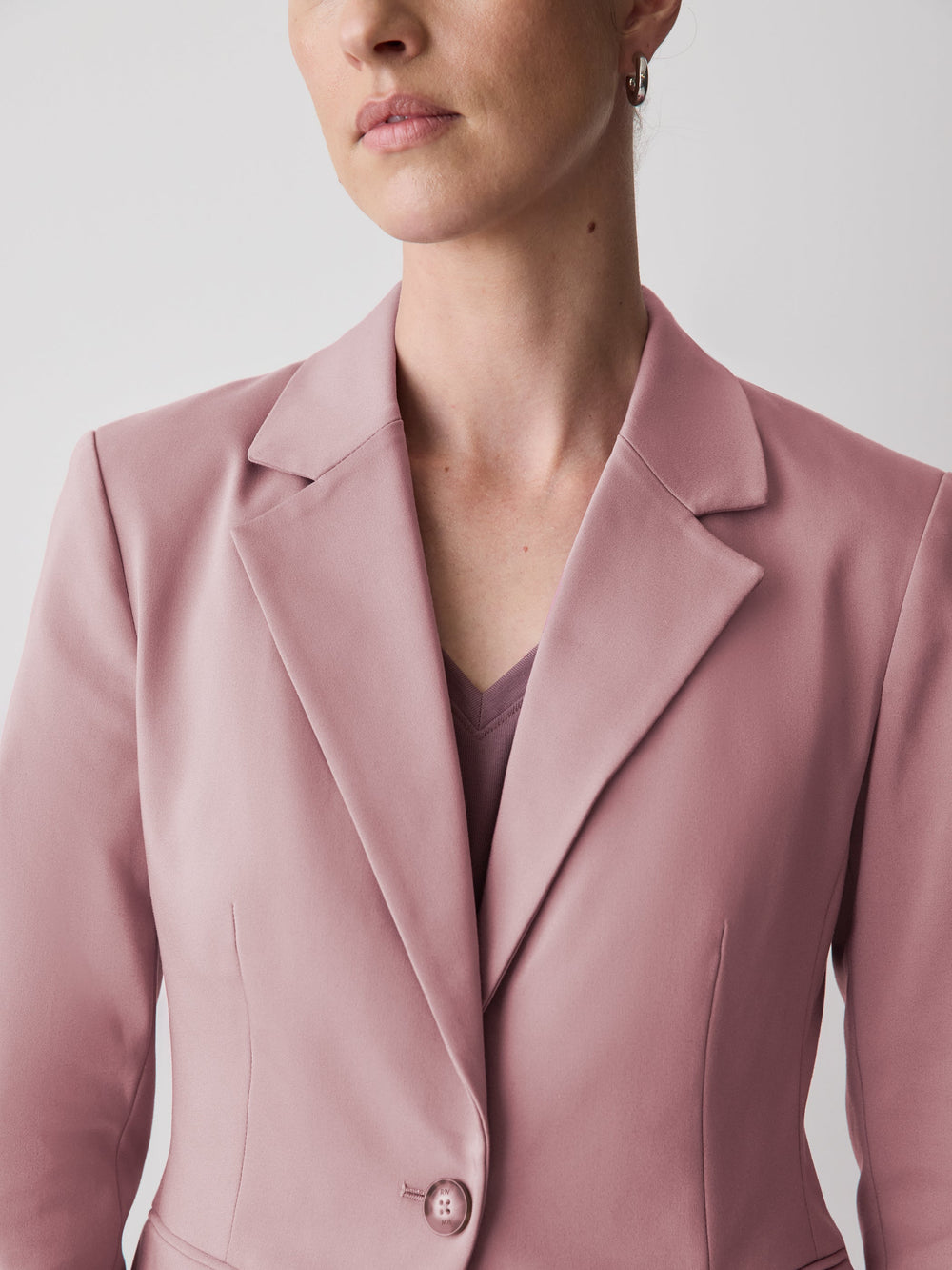 RW&CO Limitless One-Button Fitted Blazer