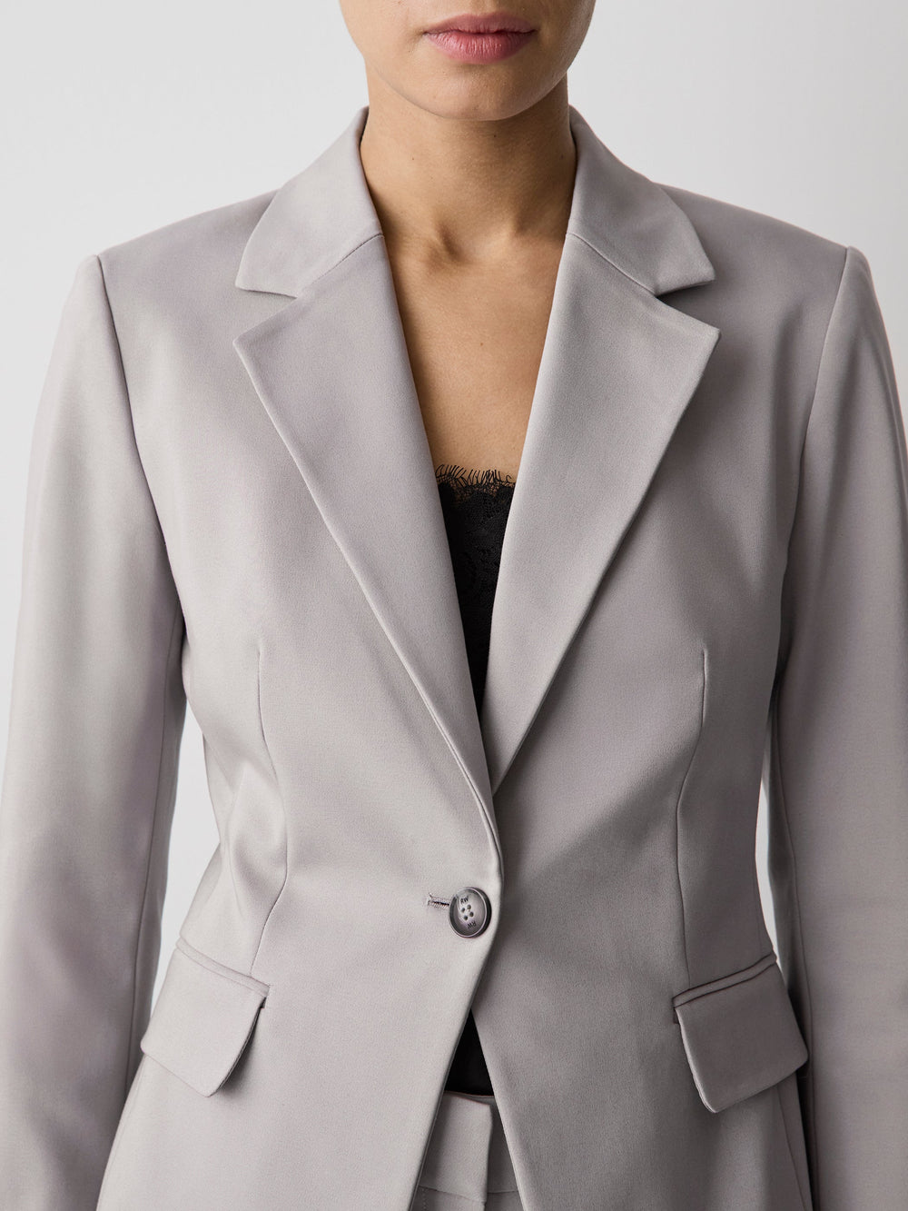 RW&CO Limitless One-Button Fitted Blazer