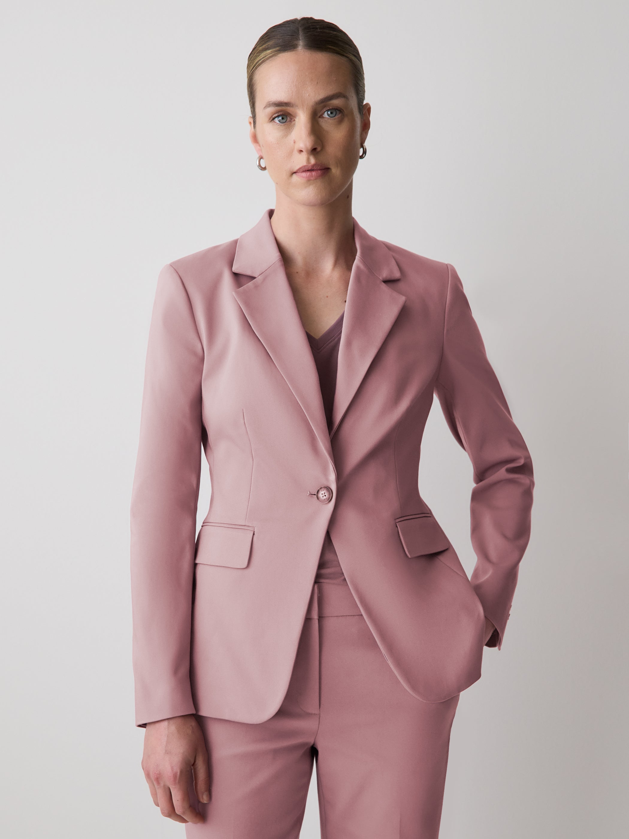 RW&CO Limitless One-Button Fitted Blazer