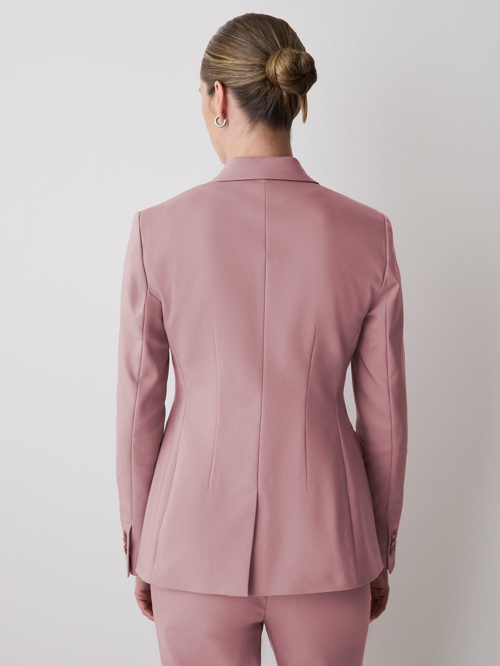RW&CO Limitless One-Button Fitted Blazer