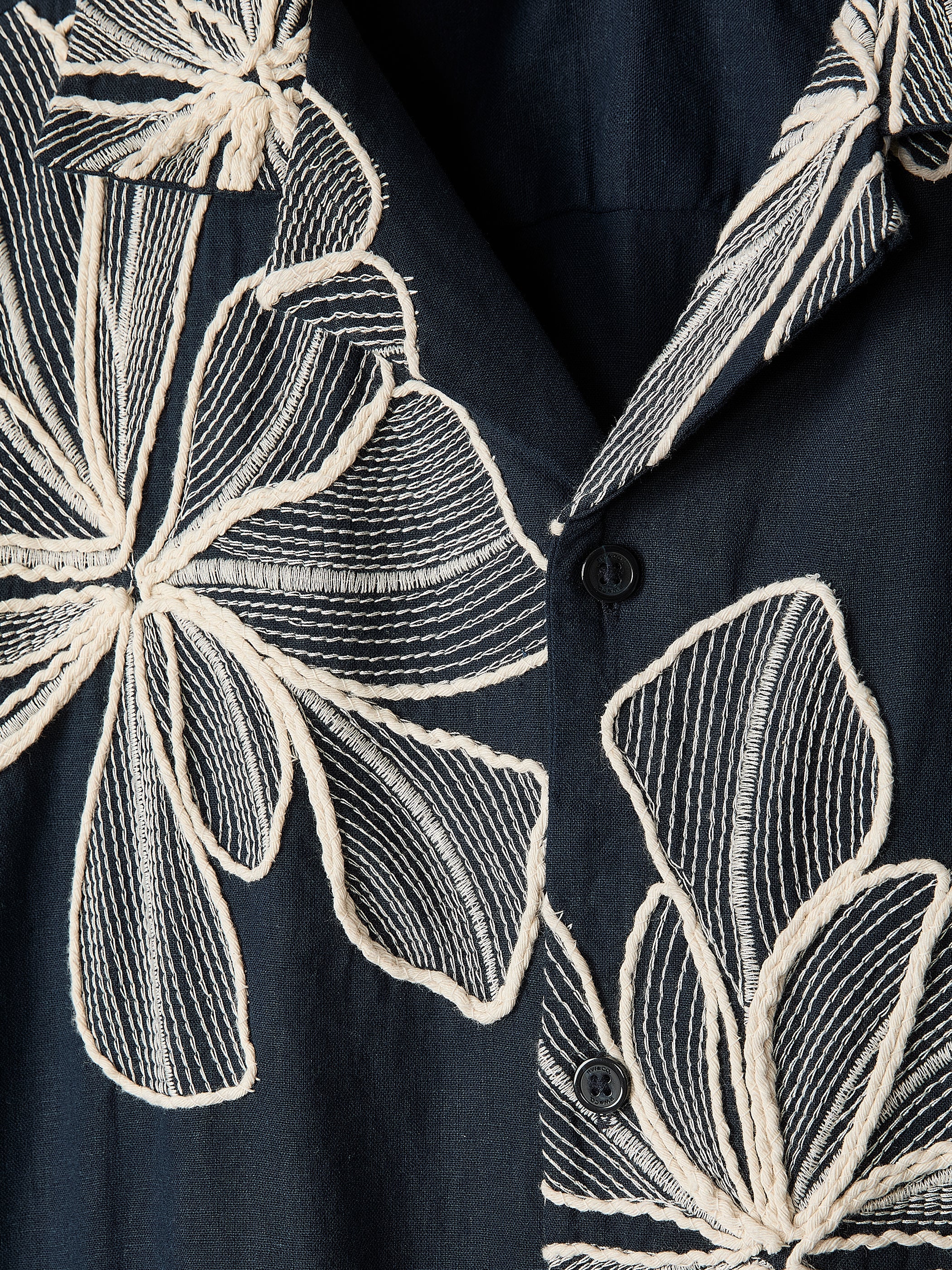 RW&CO Short-Sleeve Camp-Collar Shirt with Embroidered Details