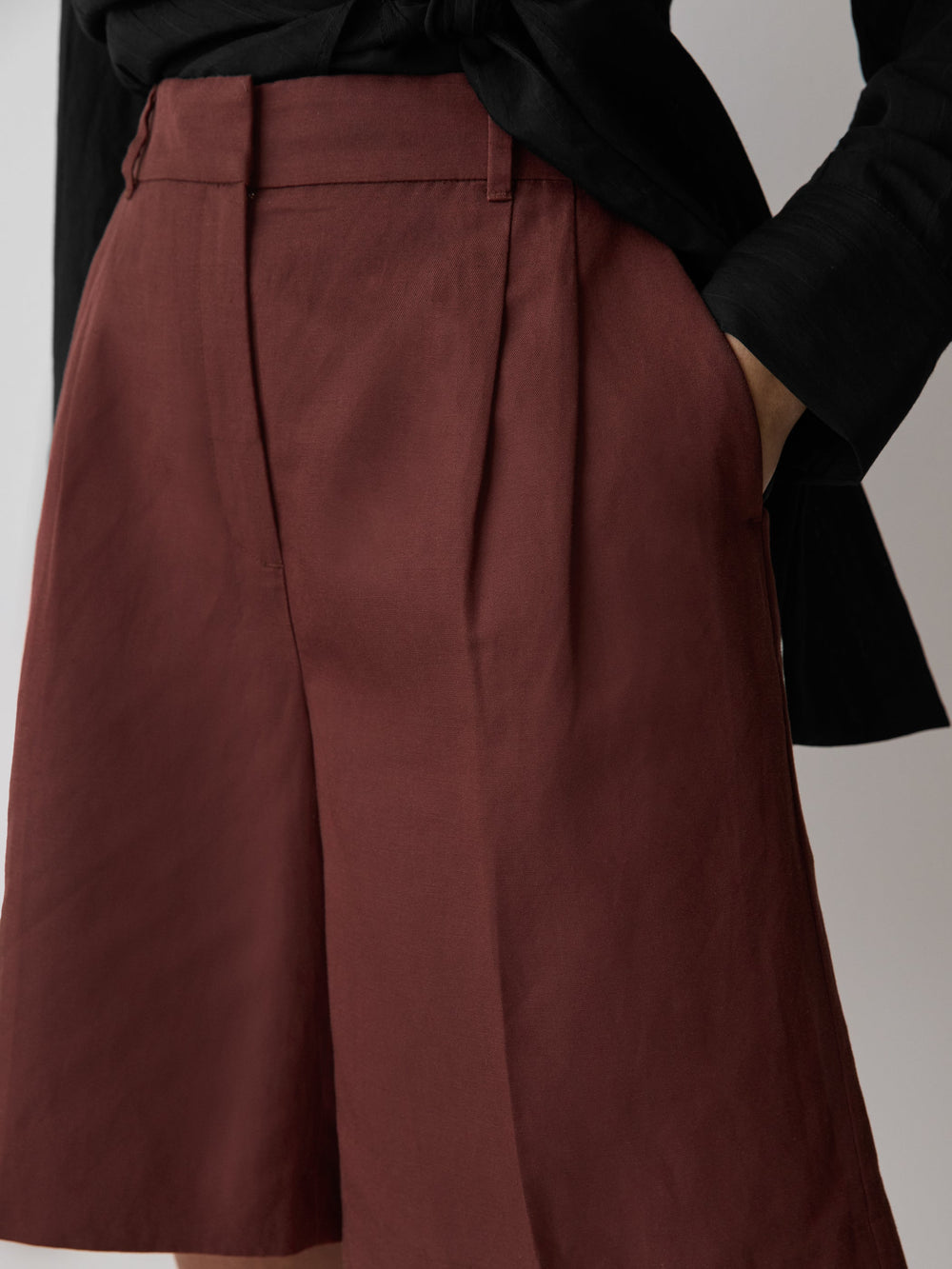 RW&CO Linen-Blend High-Rise Bermuda Shorts