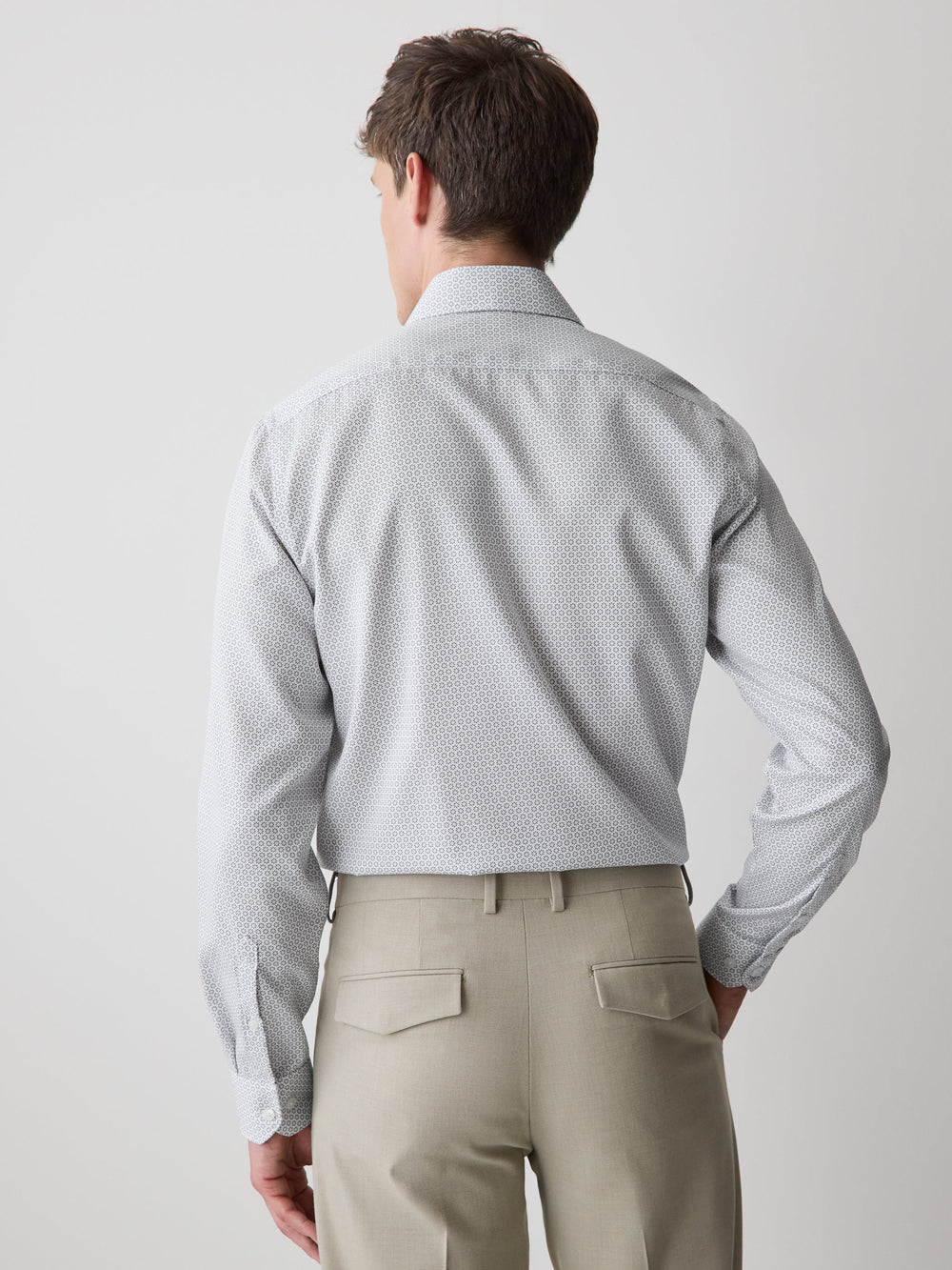 RW&CO Slim-Fit Dress Shirt with Geo Floral Pattern