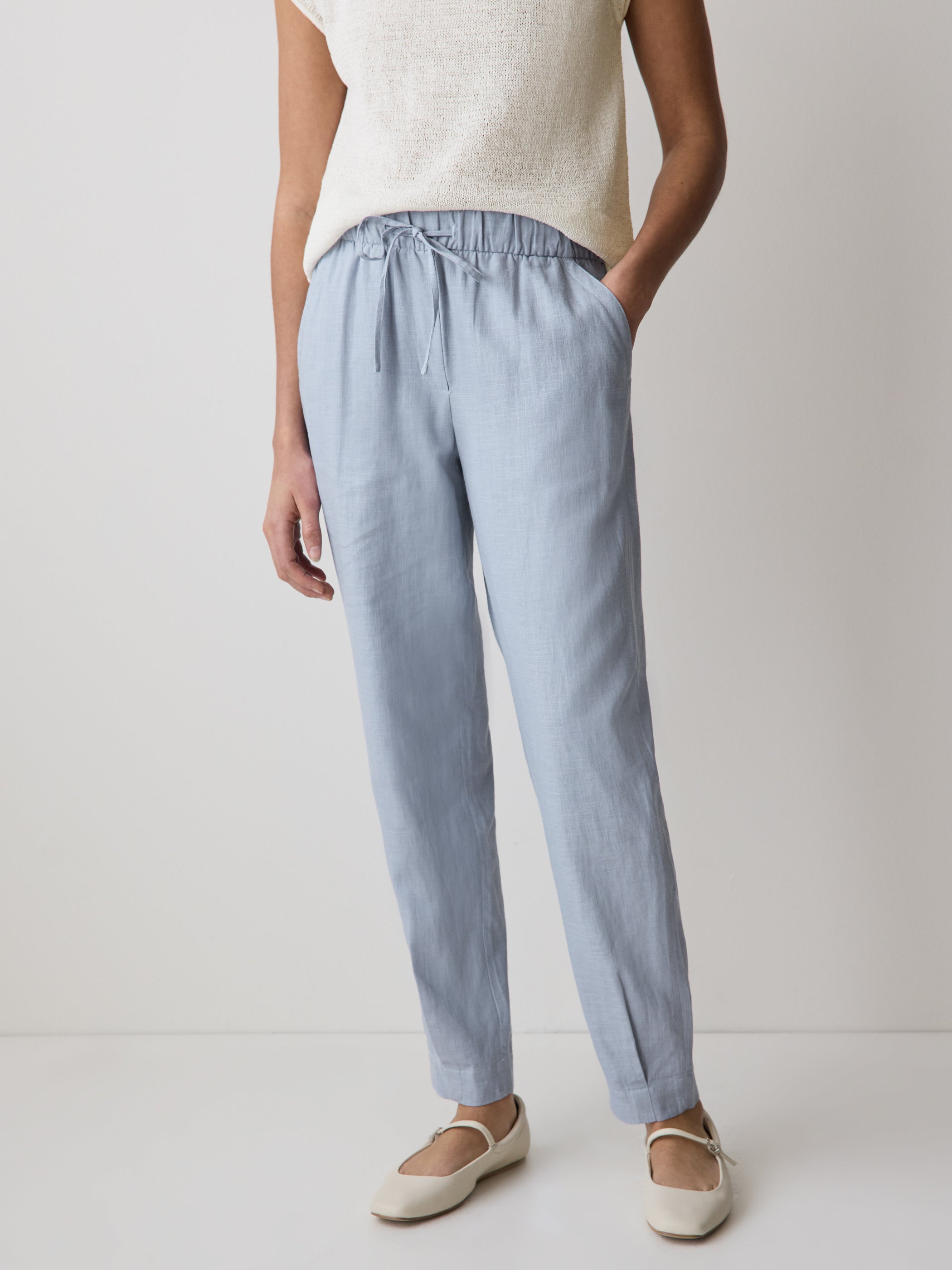 RW&CO Linen Mid-Rise Tapered-Leg Jogger Pant