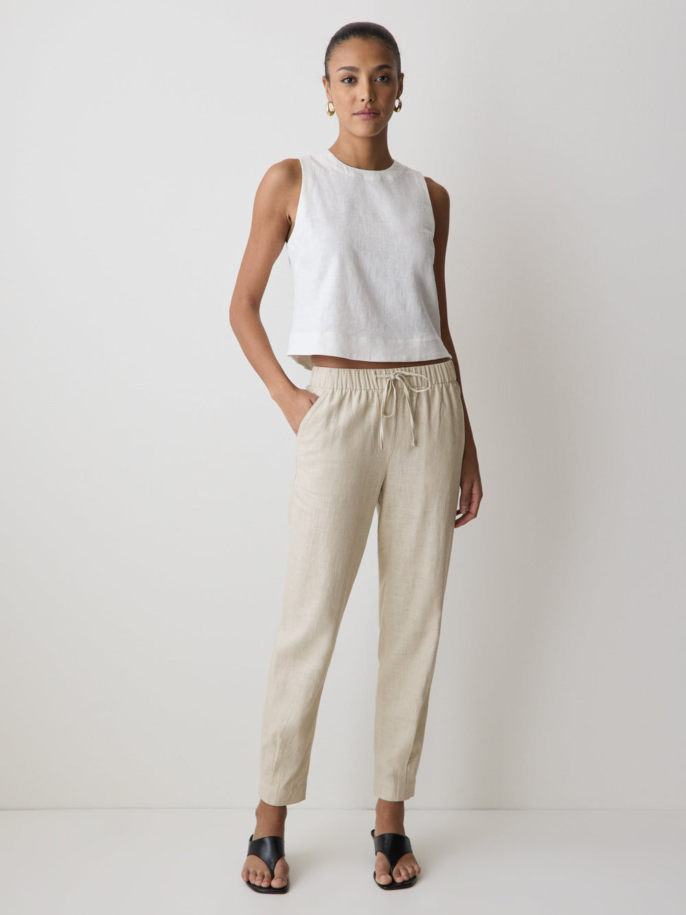RW&CO Linen Mid-Rise Tapered-Leg Jogger Pant