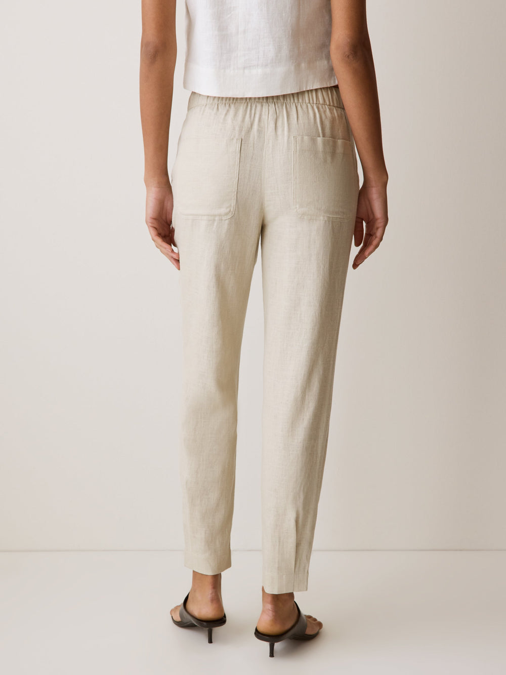 RW&CO Linen Mid-Rise Tapered-Leg Jogger Pant