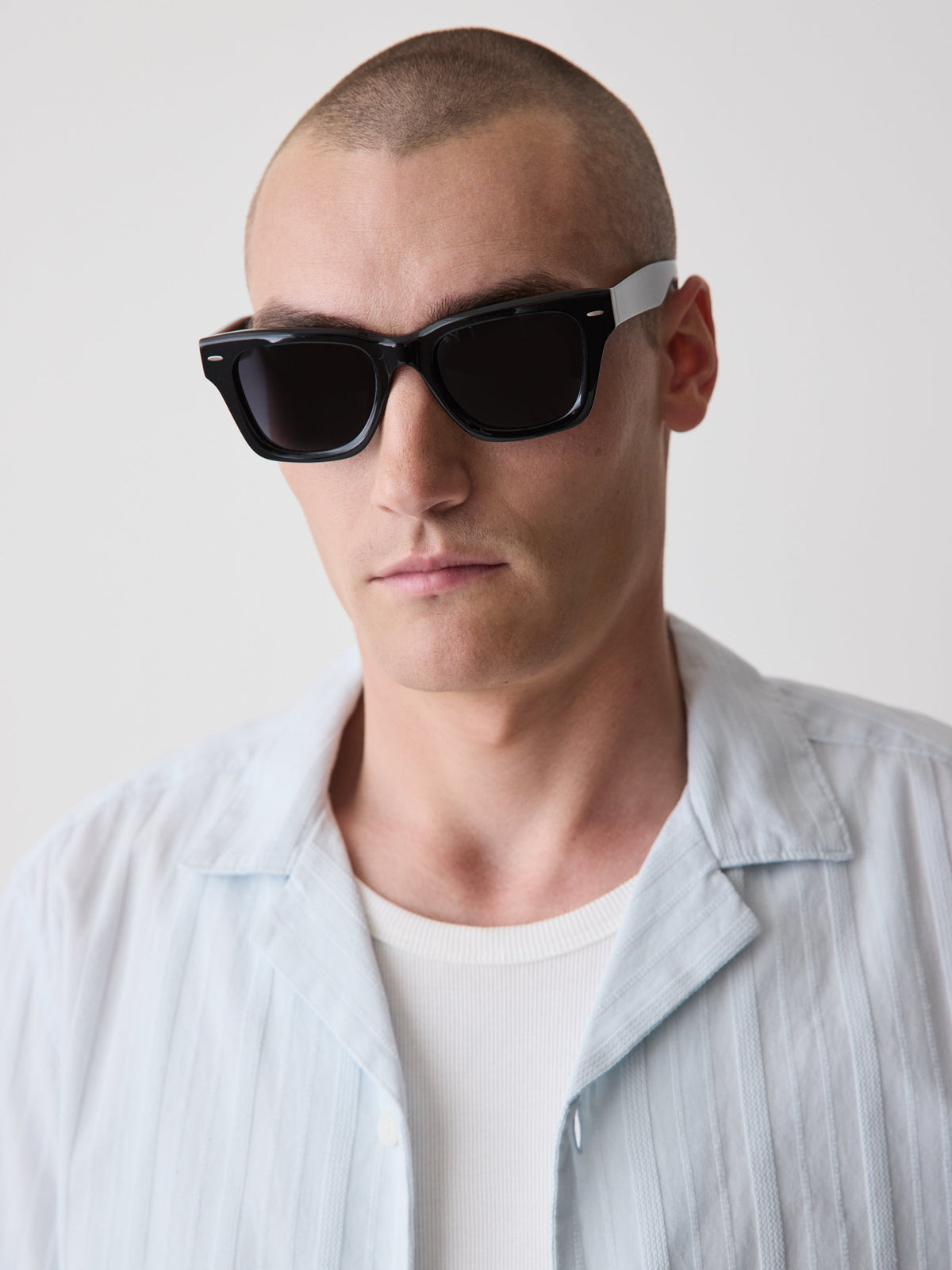 RW&CO Square Sunglasses
