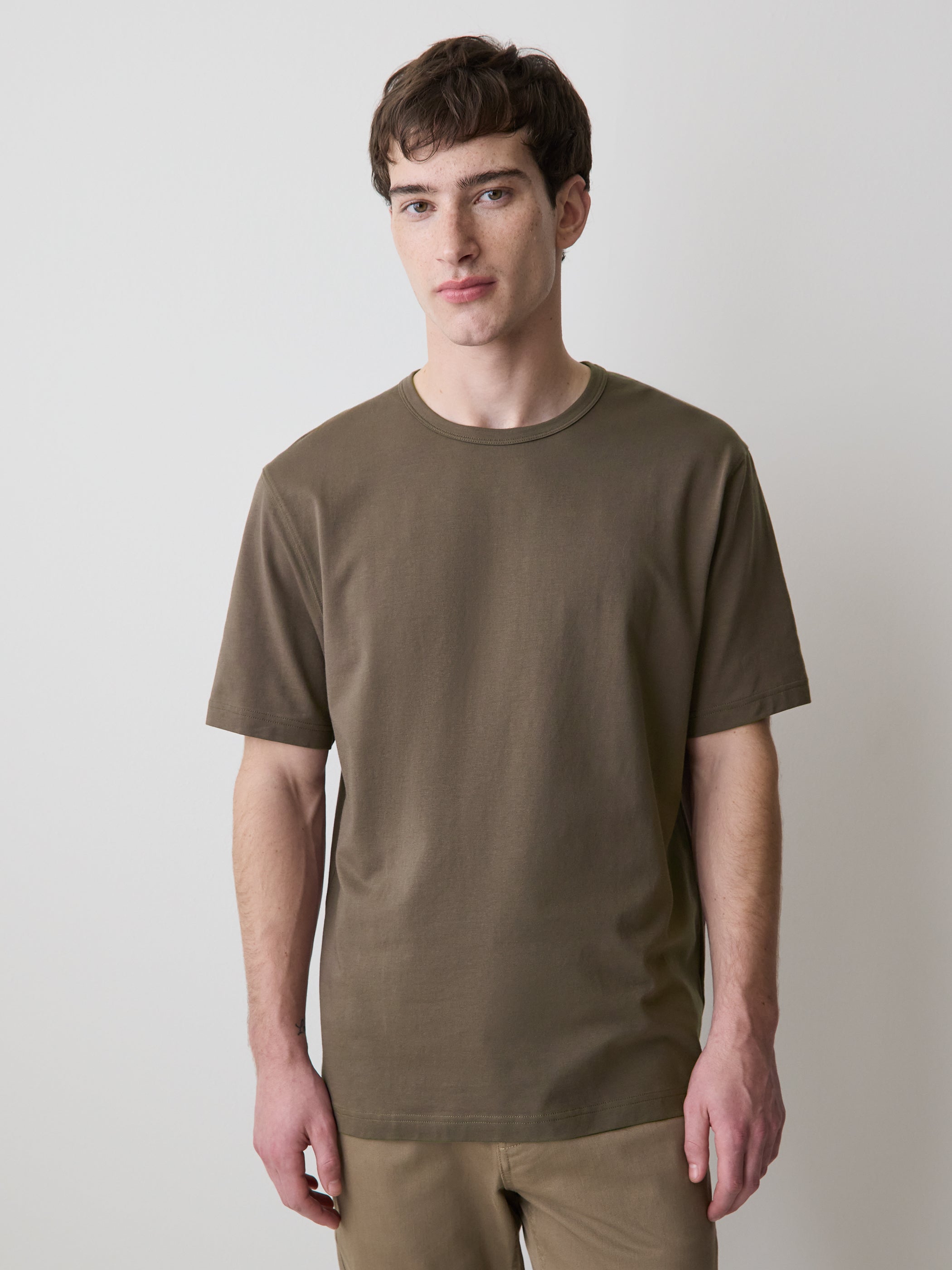 RW&CO Regular Fit Supima (R) Cotton Crew-Neck T-Shirt