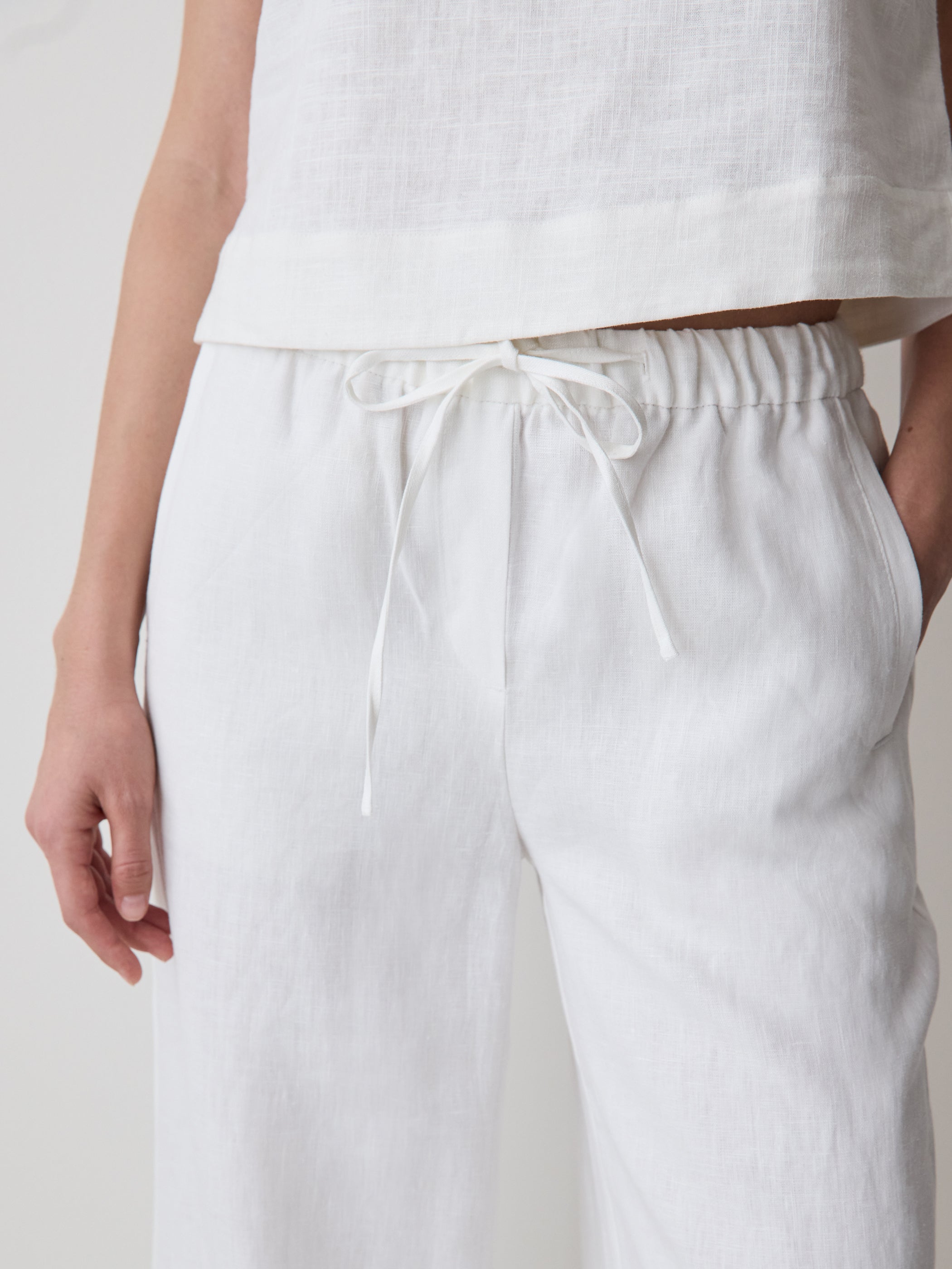 RW&CO Linen Mid-Rise Wide-Leg Pant