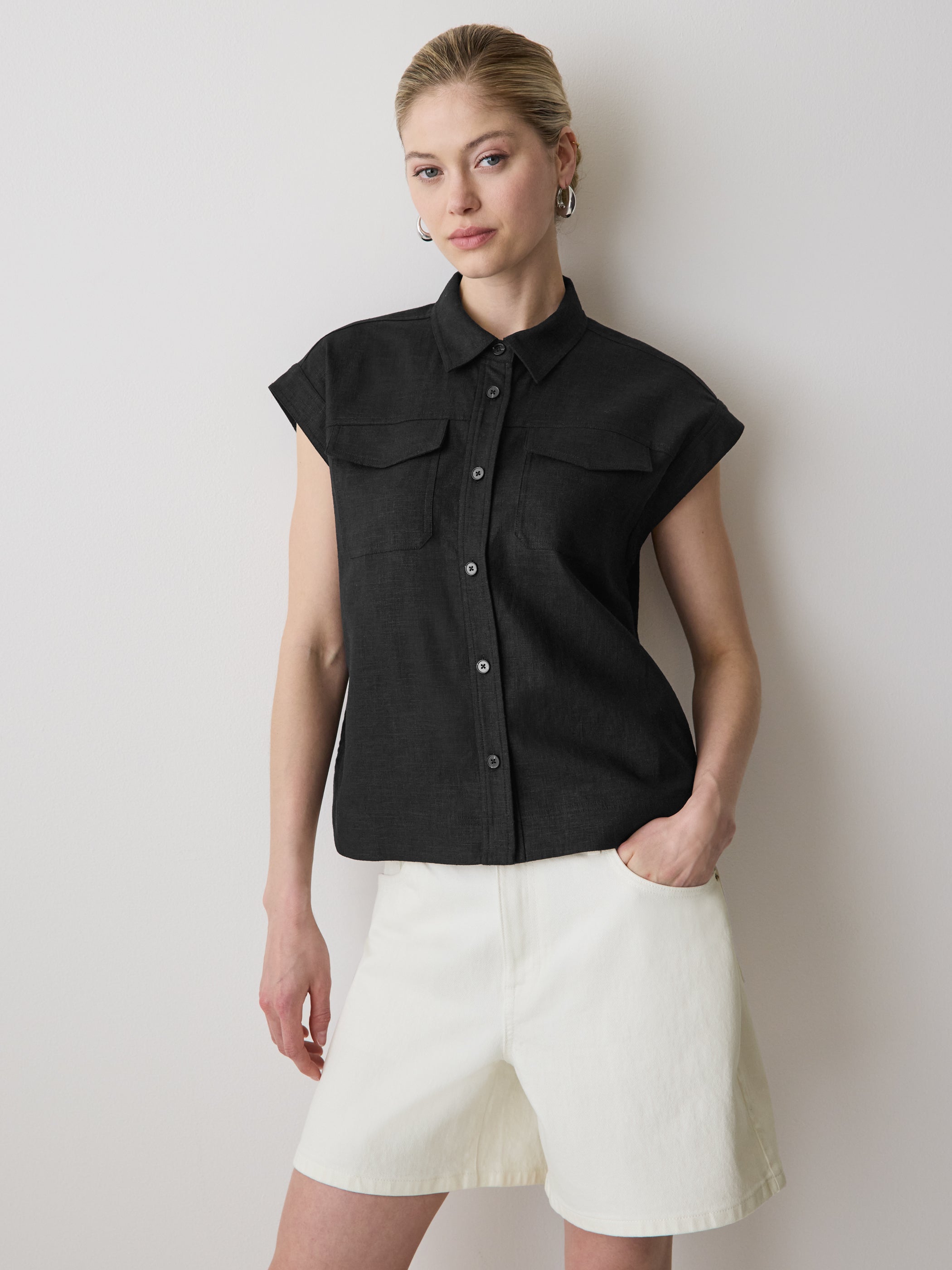 RW&CO Linen-Blend Extended-Sleeve Blouse with Shirt Collar