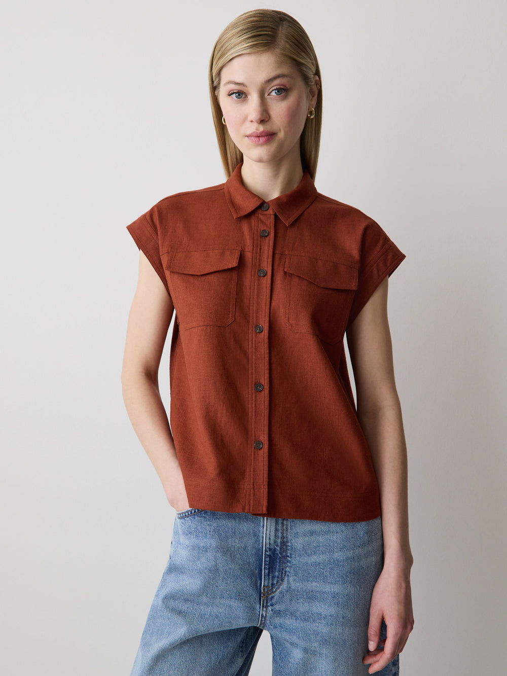 RW&CO Linen-Blend Extended-Sleeve Blouse with Shirt Collar