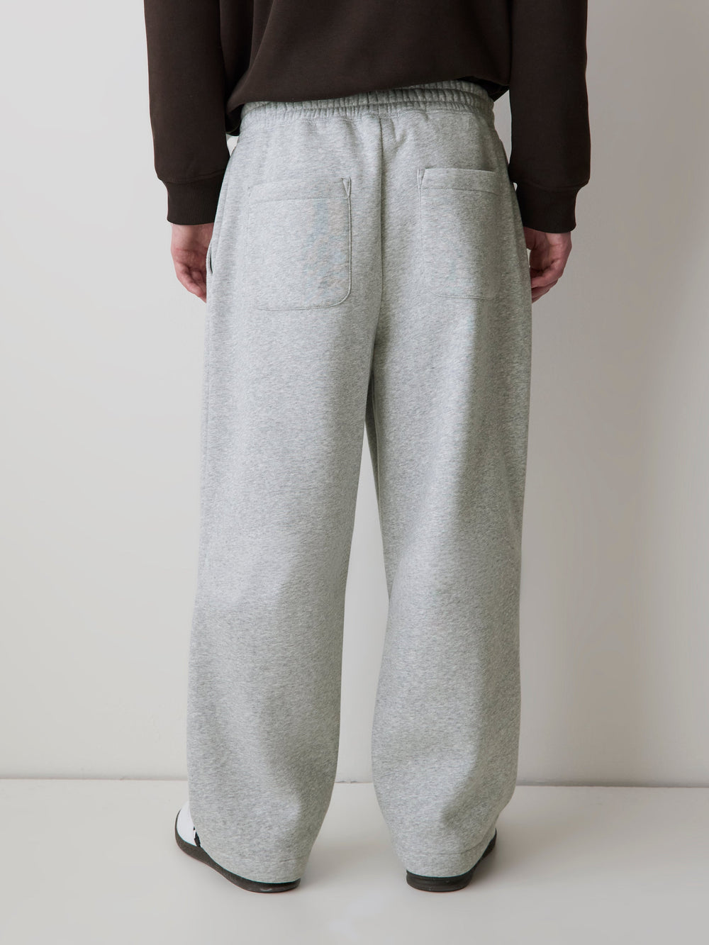 RW&CO Wide-Leg Fleece Jogger Pants