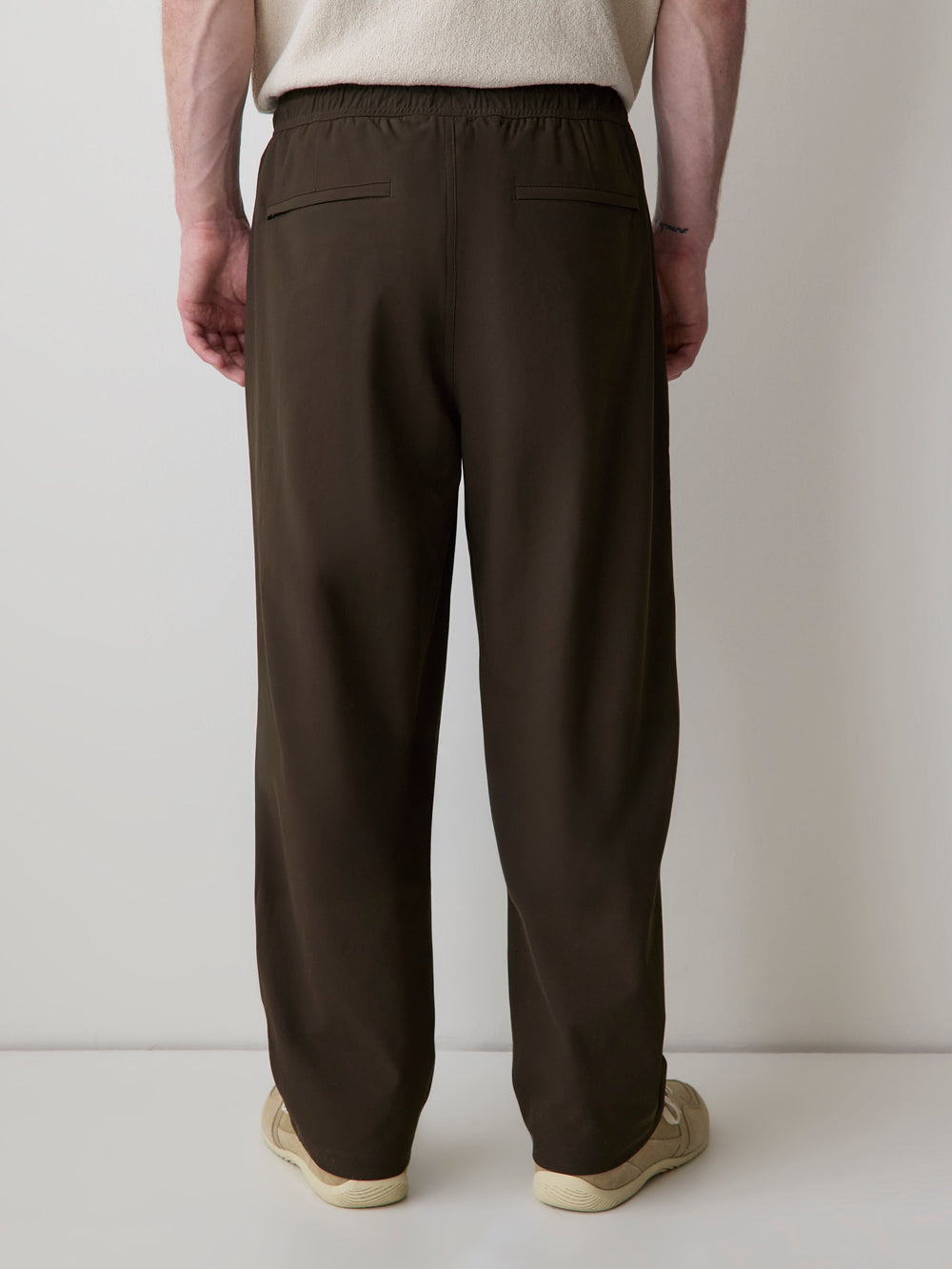 RW&CO Relaxed Fit Athleisure Pant