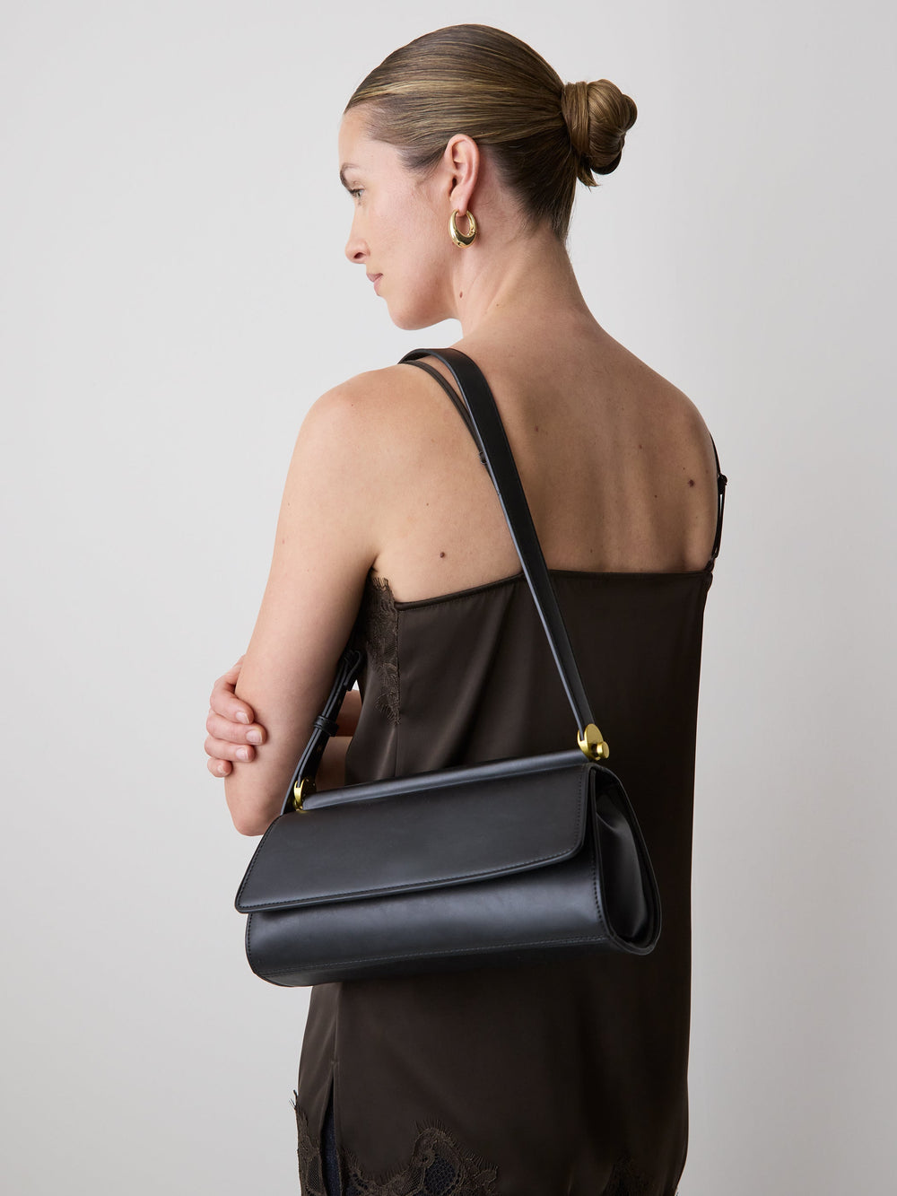 RW&CO Faux Leather Shoulder Bag