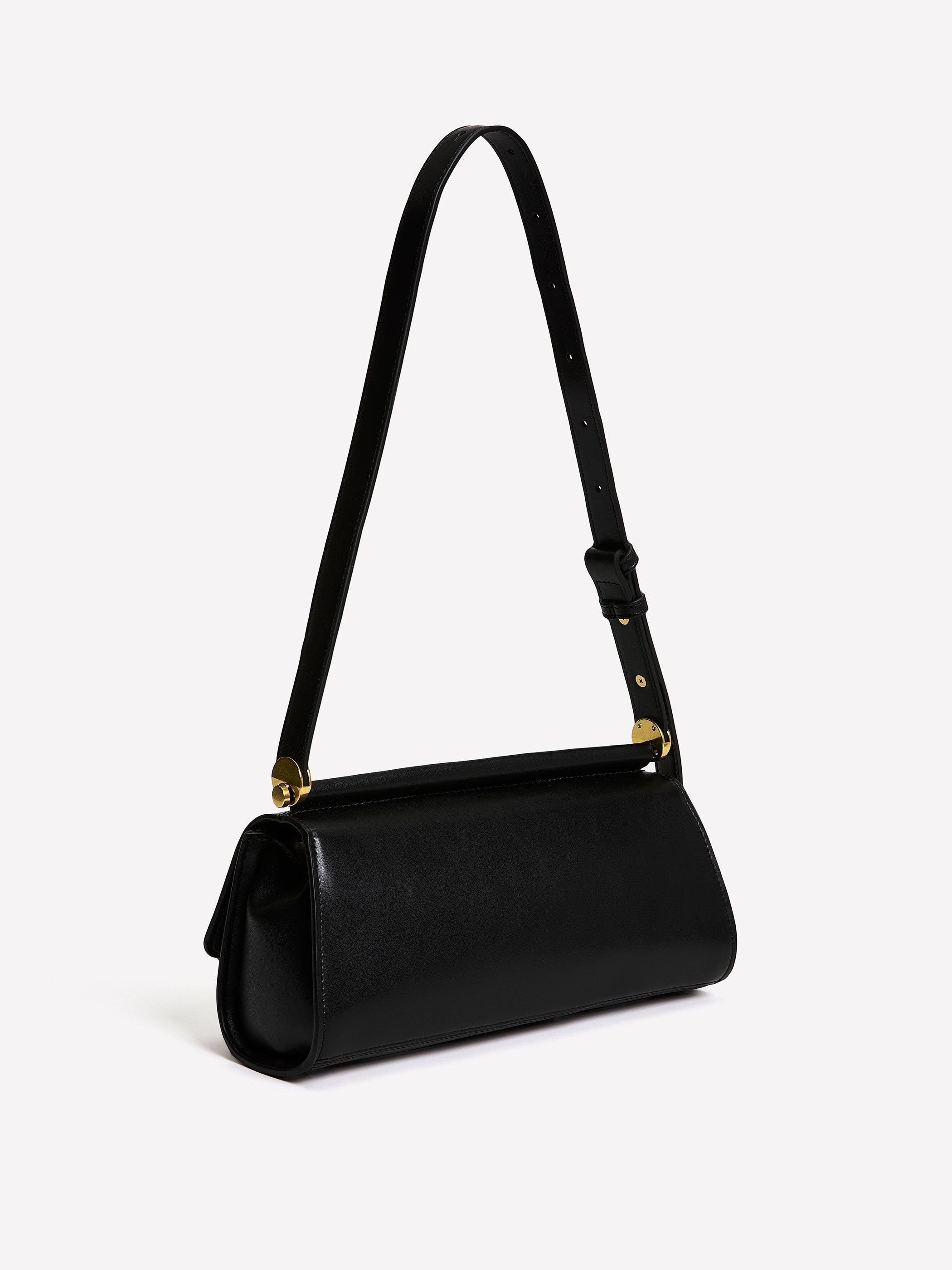 RW&CO Faux Leather Shoulder Bag