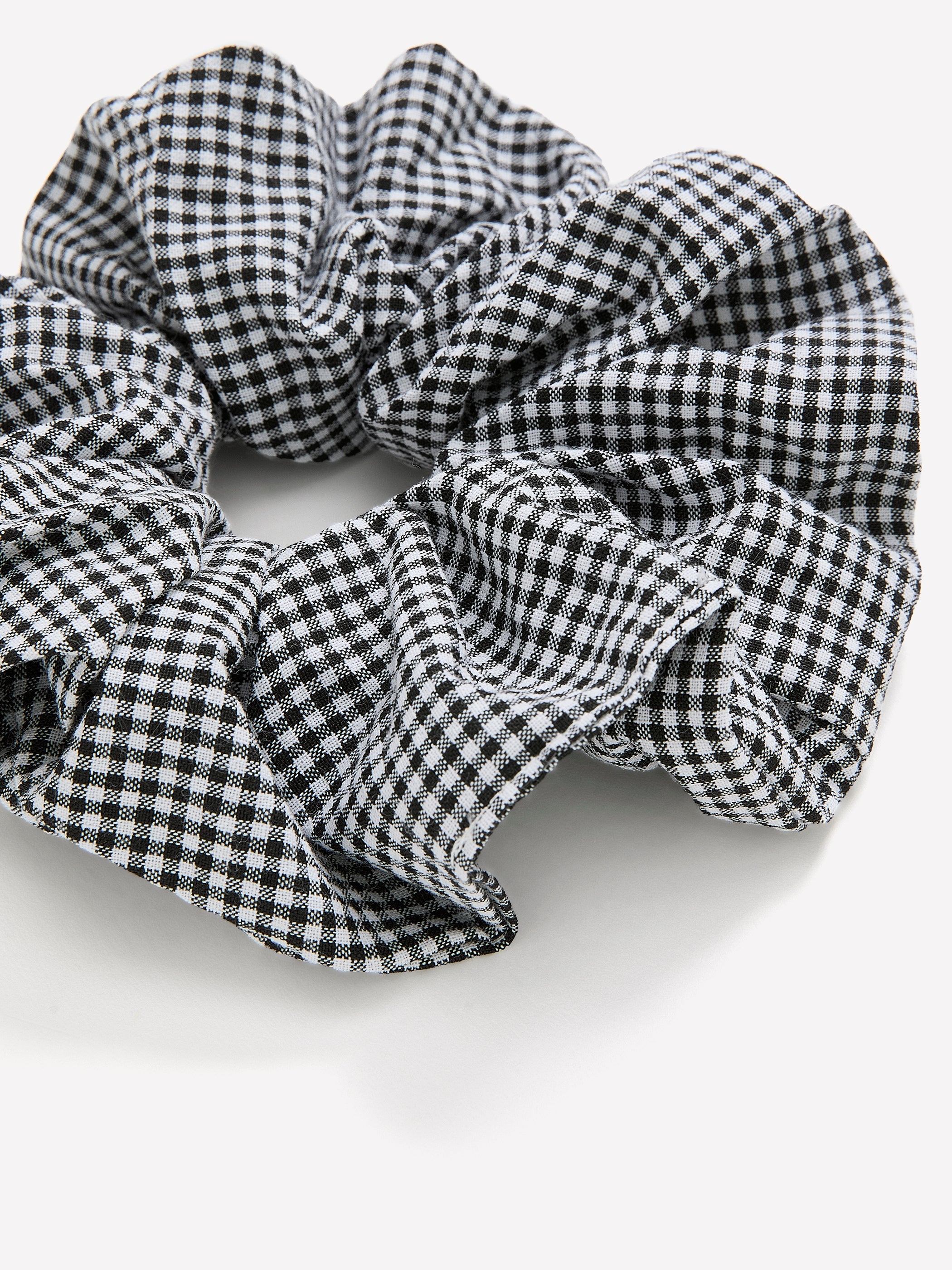RW&CO Oversized Gingham Scrunchie