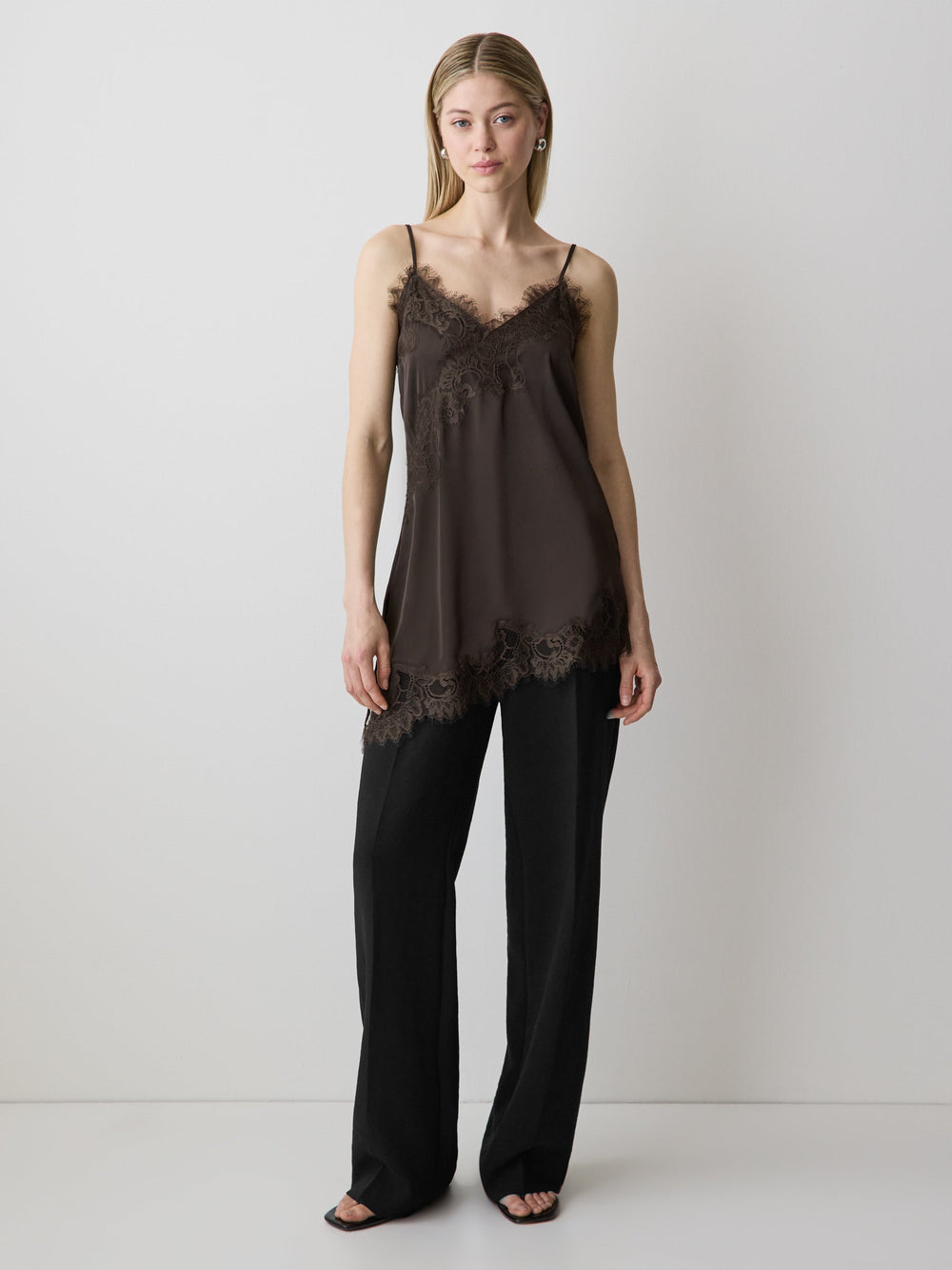 RW&CO High-Rise Wide-Leg Pant