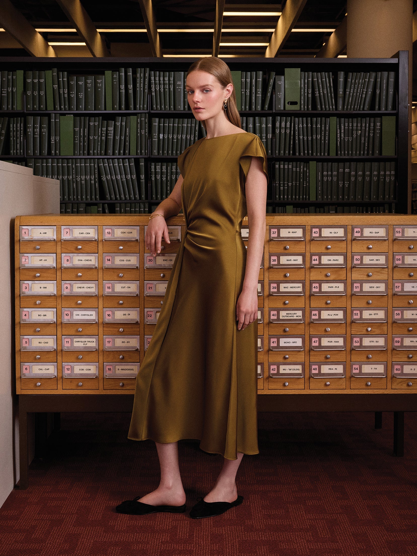 RW&CO Short-Sleeve Cocktail Midi Dress with Draped Detail