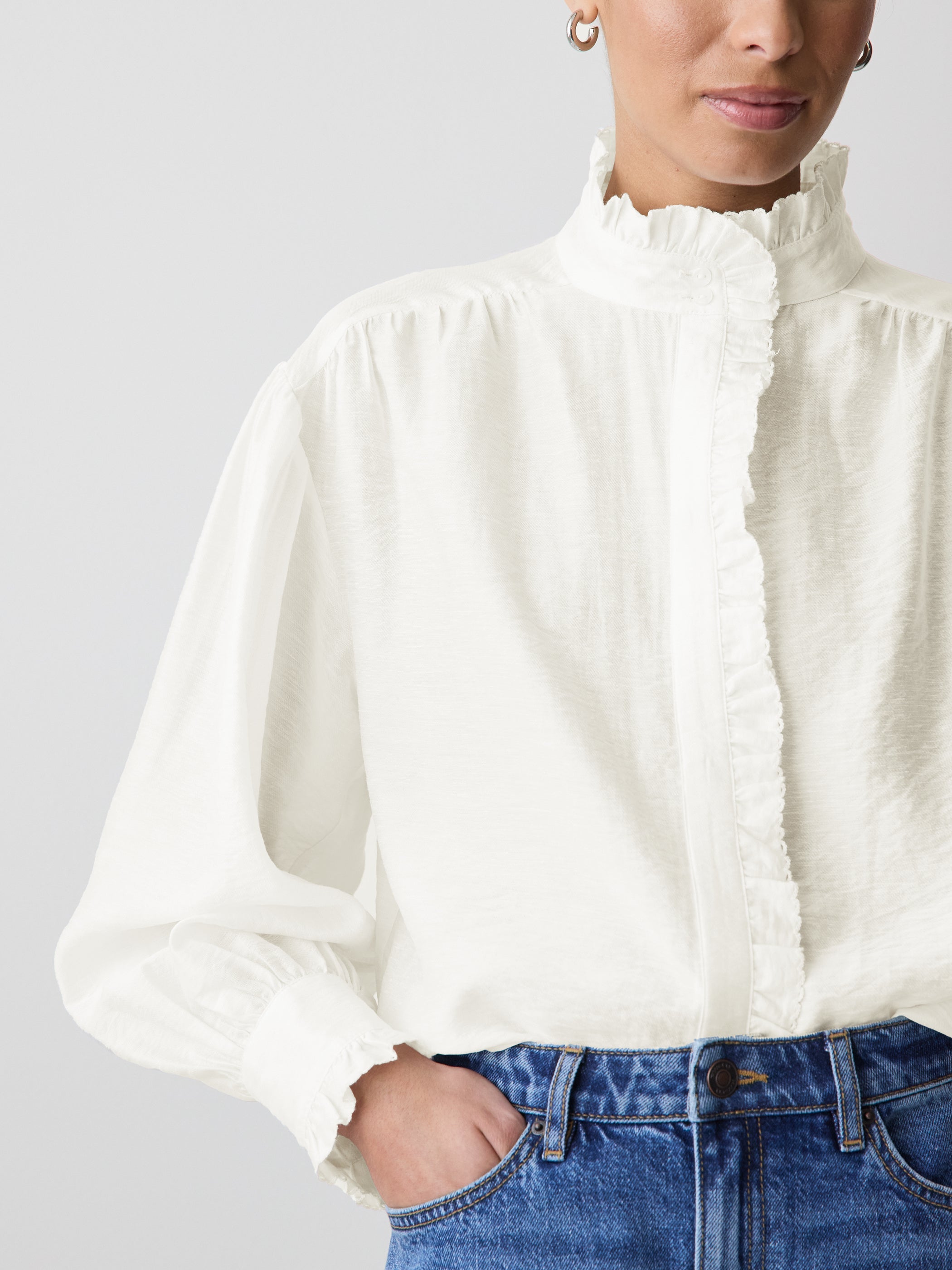 RW&CO Long-Sleeve Crew-Neck Blouse with Ruffles
