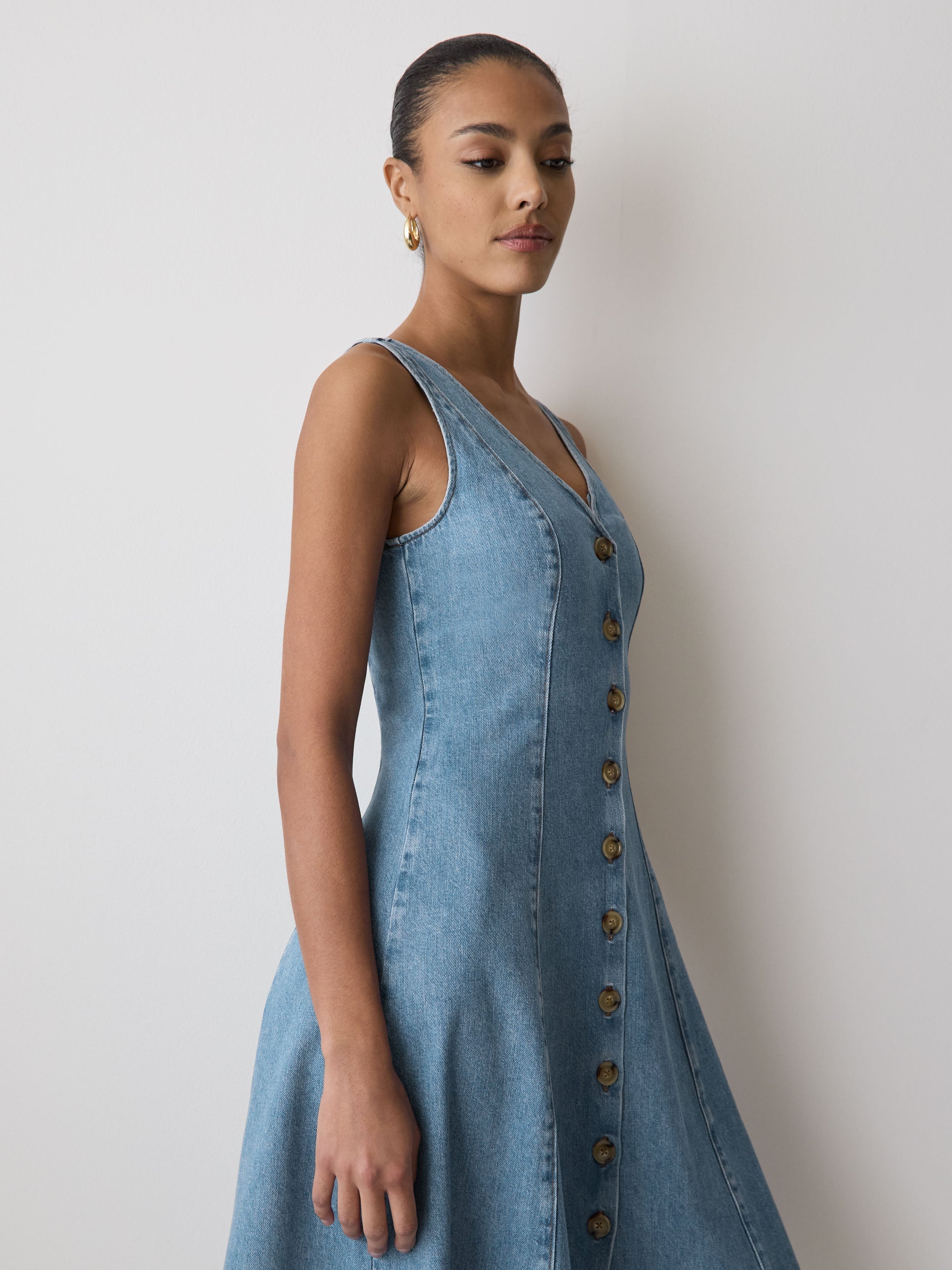RW&CO Denim Sleeveless V-Neck Midi Dress