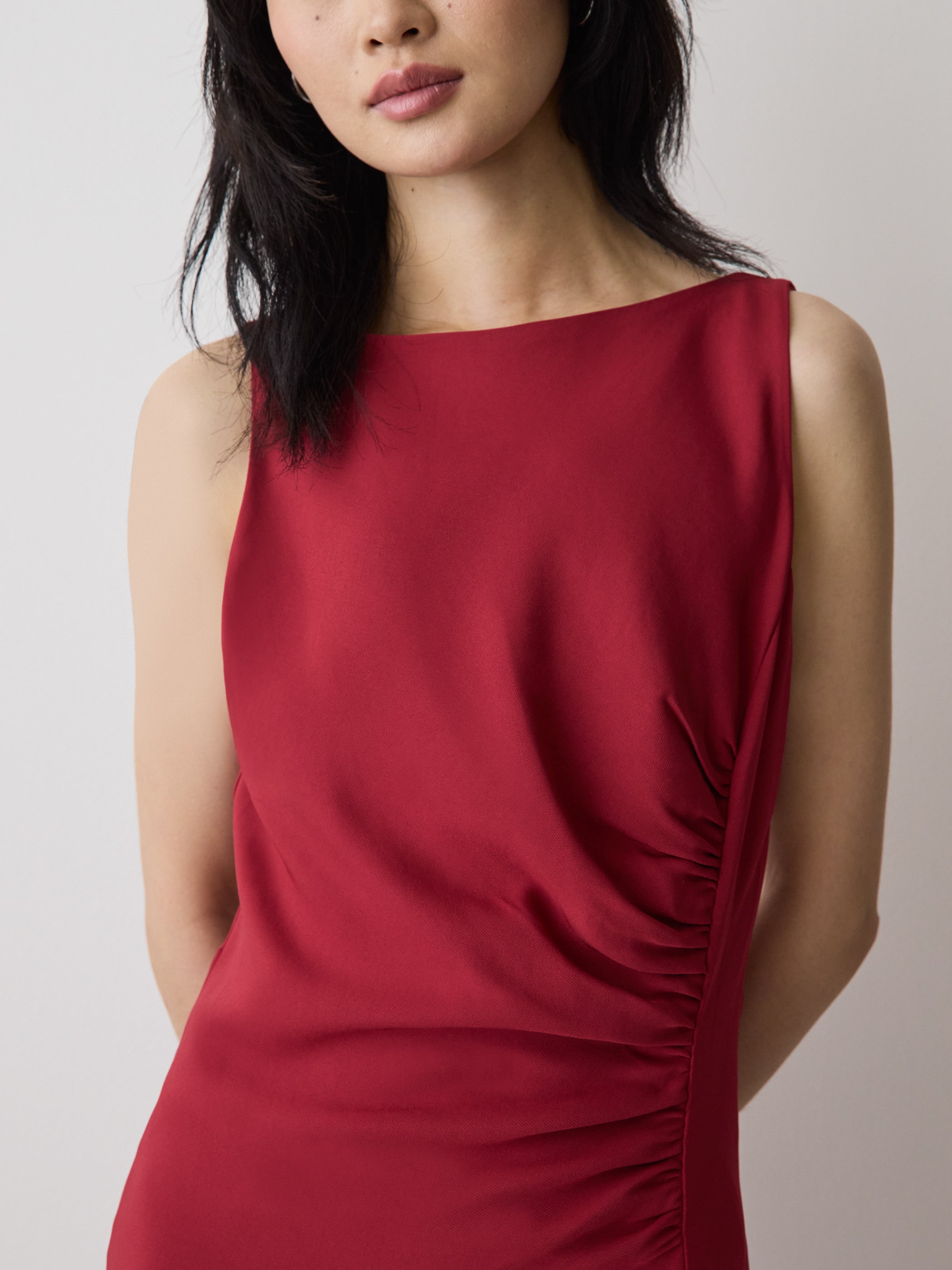 RW&CO Sleeveless Boat-Neck Maxi Cocktail Dress
