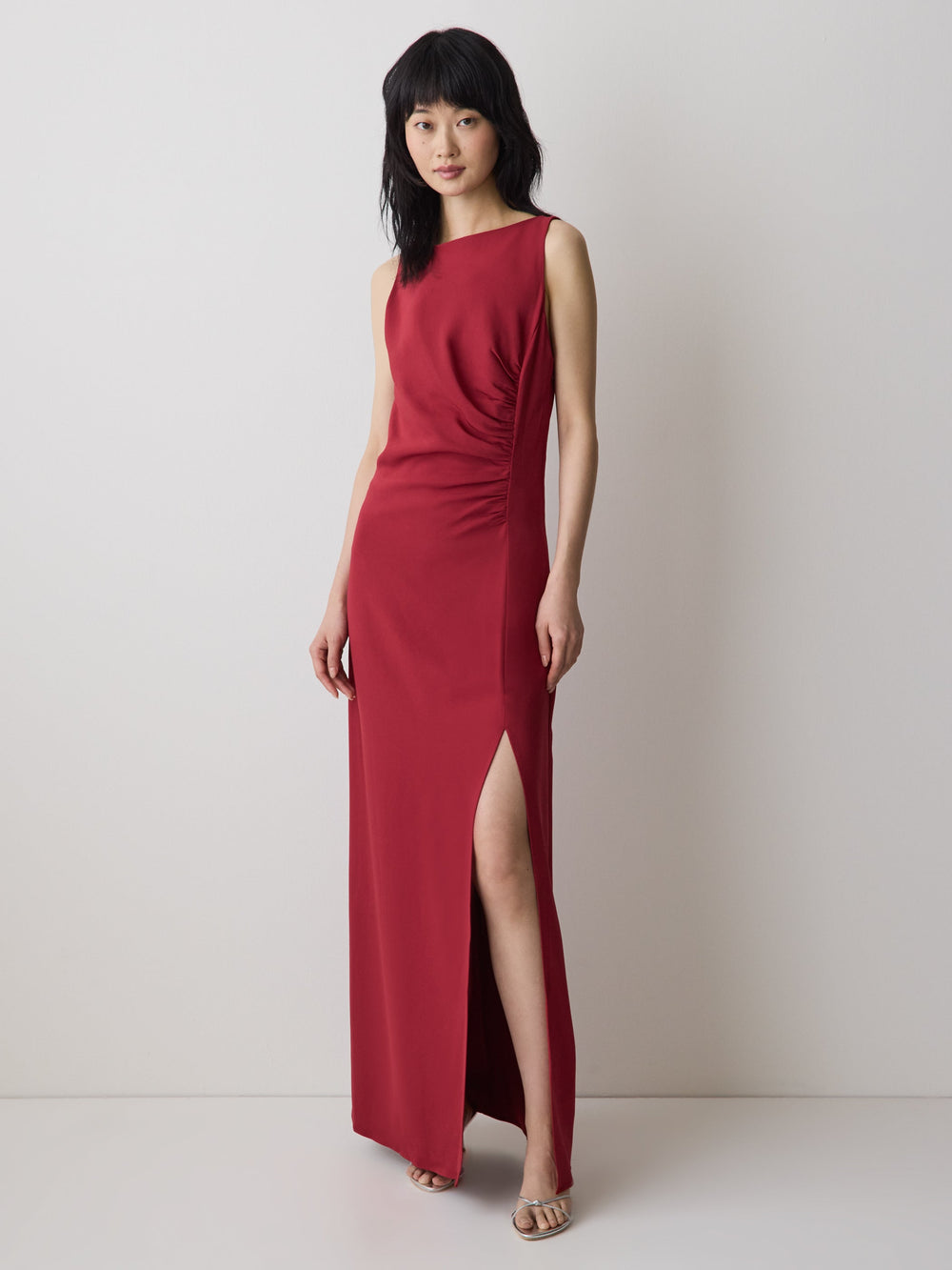 RW&CO Sleeveless Boat-Neck Maxi Cocktail Dress