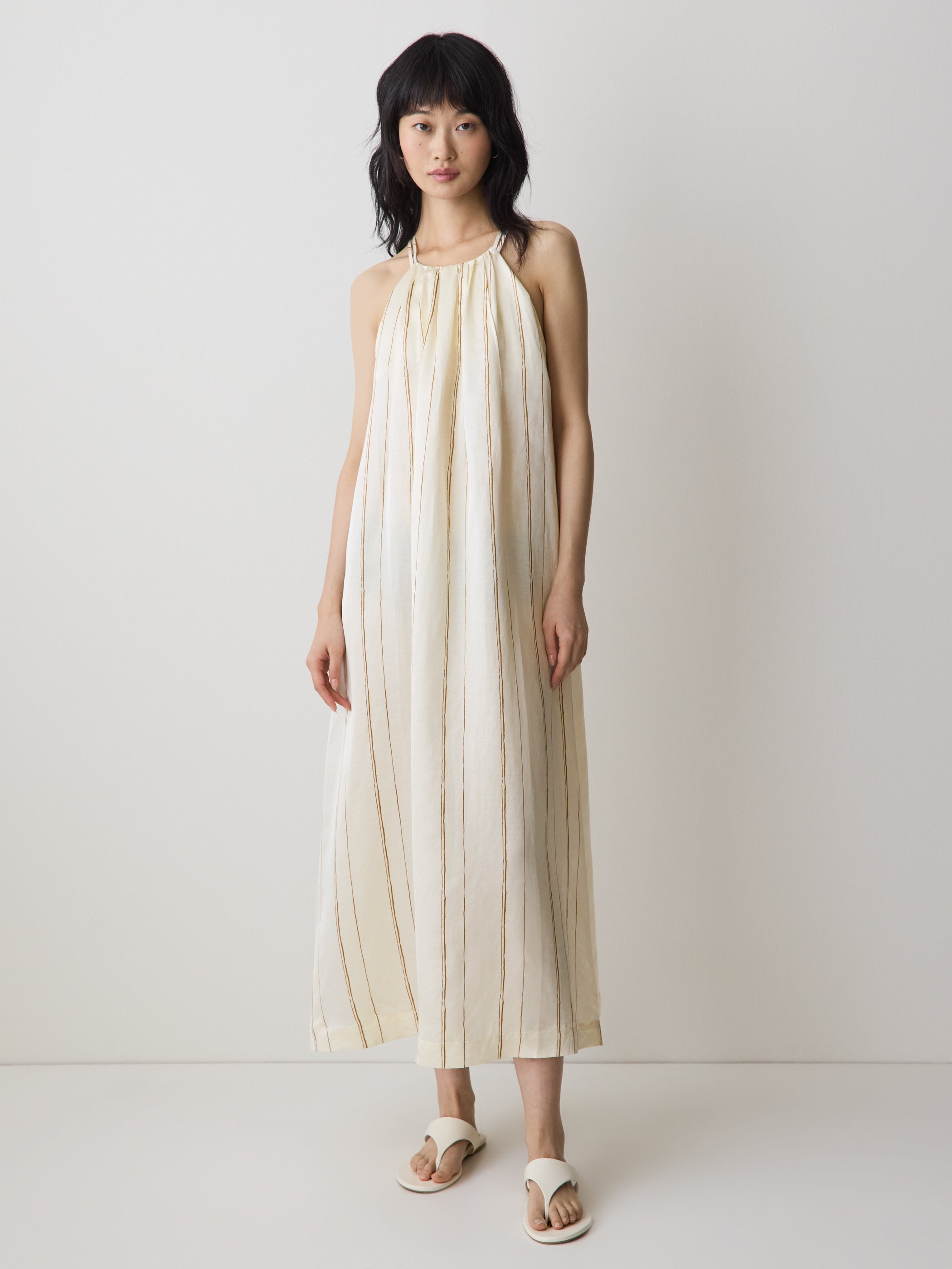 RW&CO Sleeveless Halter-Neck Midi Dress