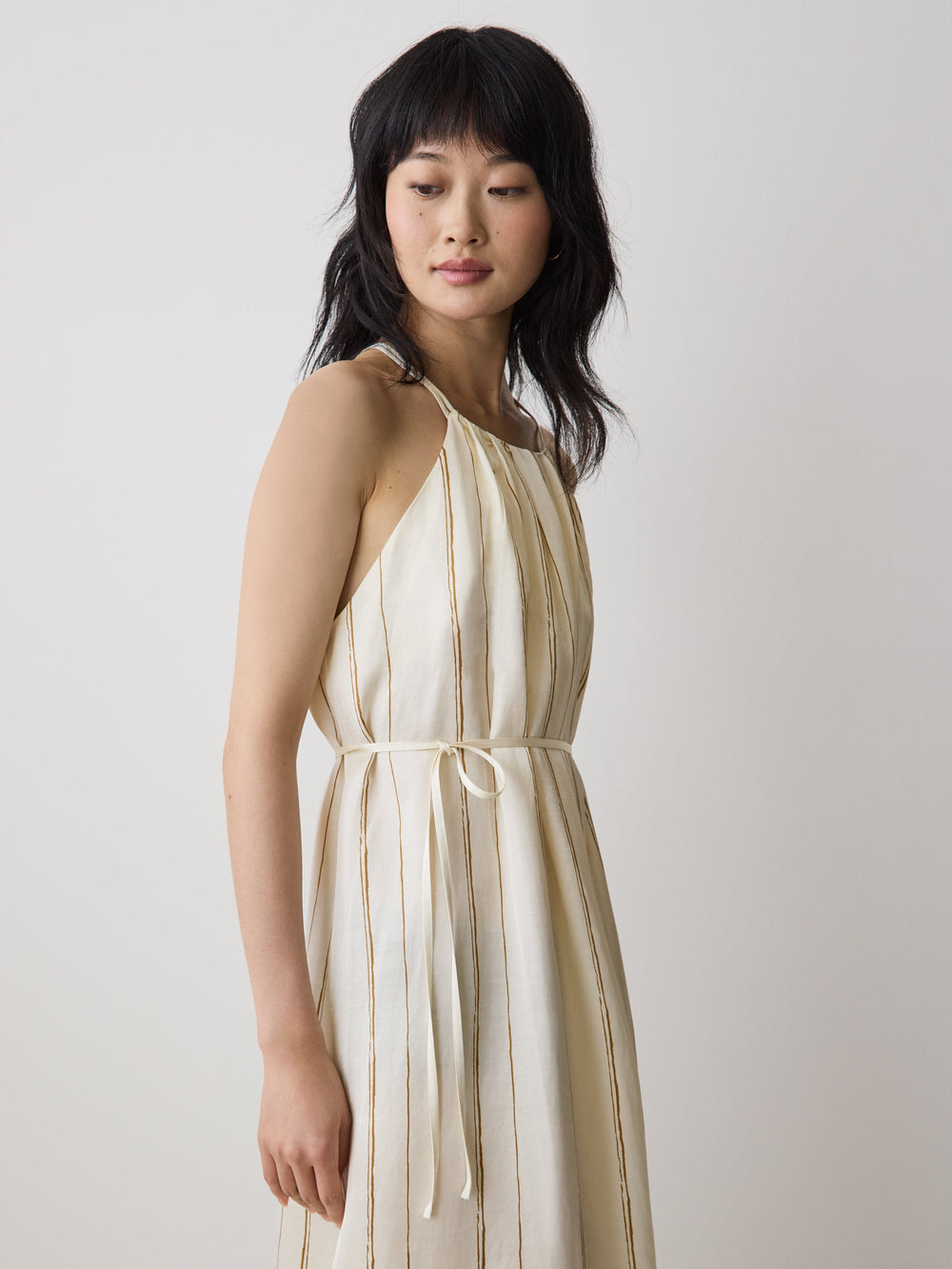 RW&CO Sleeveless Halter-Neck Midi Dress