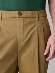 RW&CO Loose Straight-Leg Pleated Chino Pant