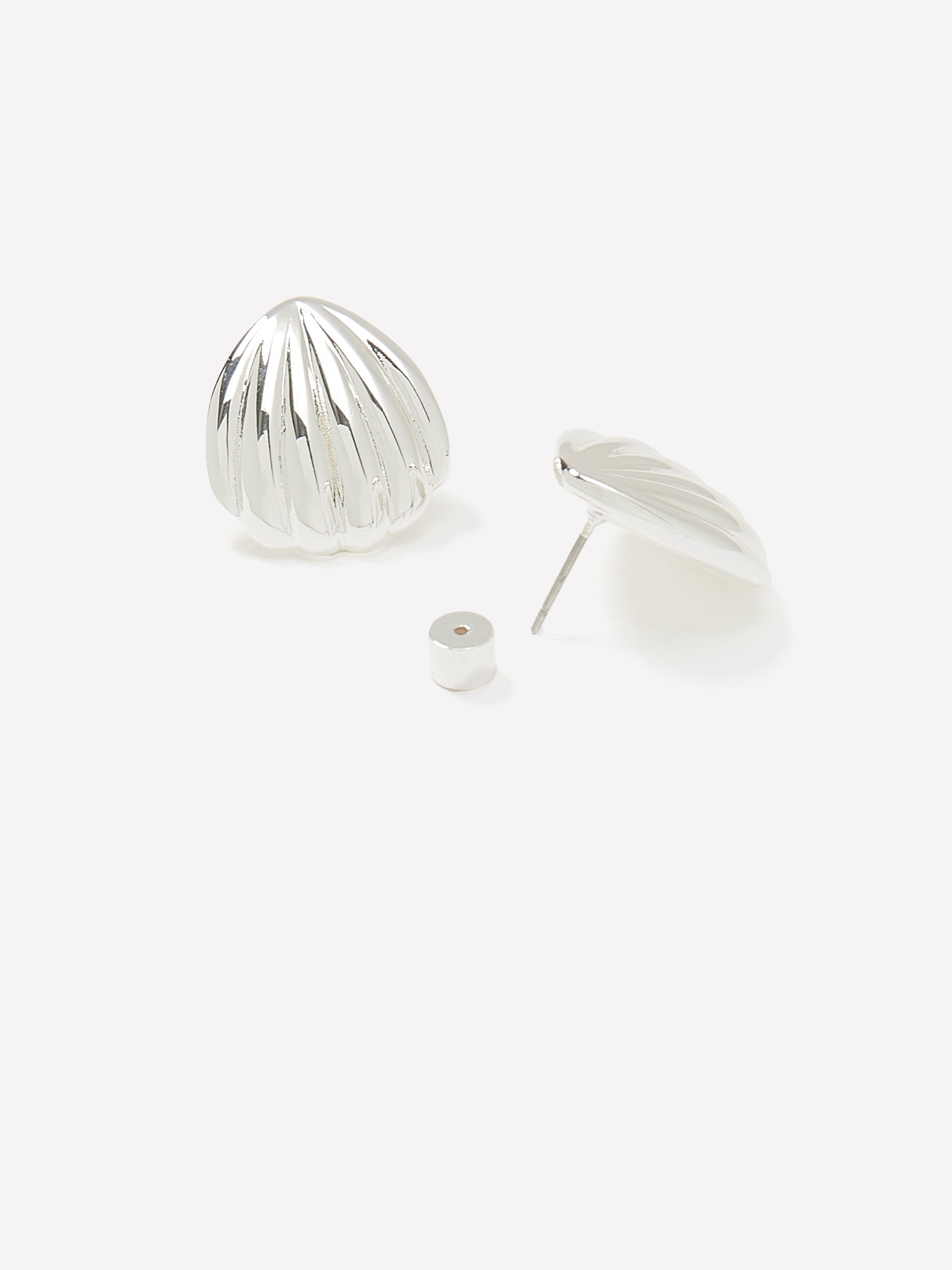 RW&CO Shell Earrings