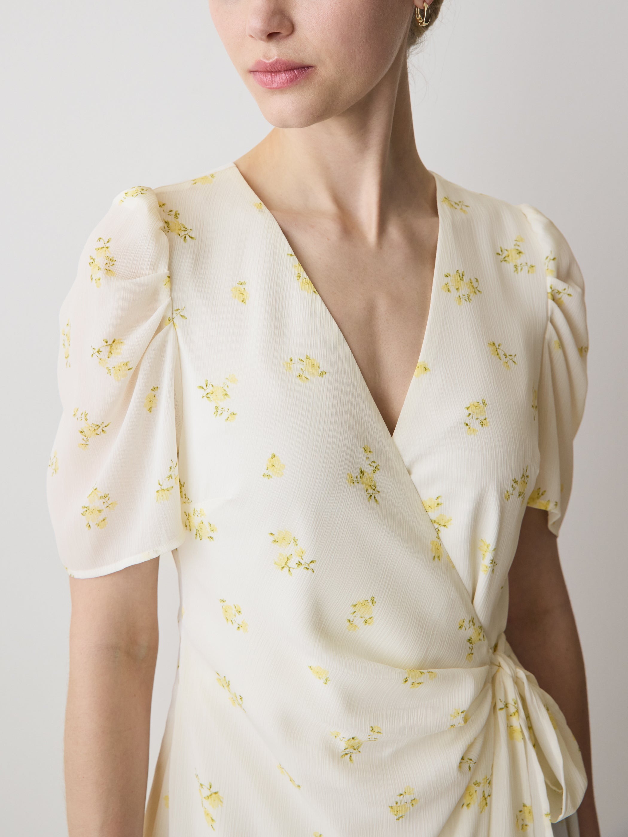 RW&CO Short-Sleeve Chiffon Midi Dress with Lace Trim