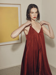 RW&CO Sleeveless V-Neck Midi Dress