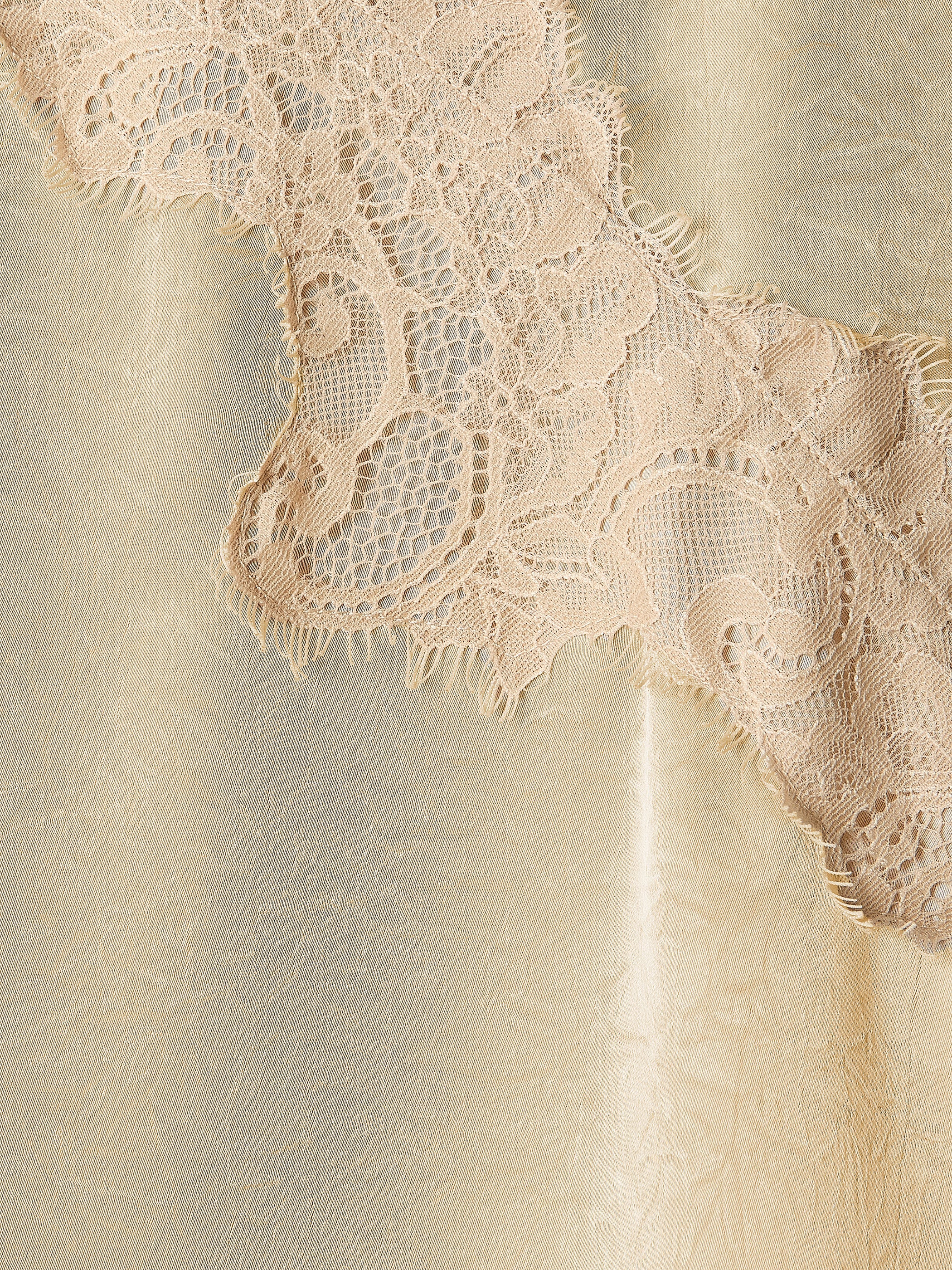 RW&CO Sleeveless V-Neck Satin Blouse with Lace Trim