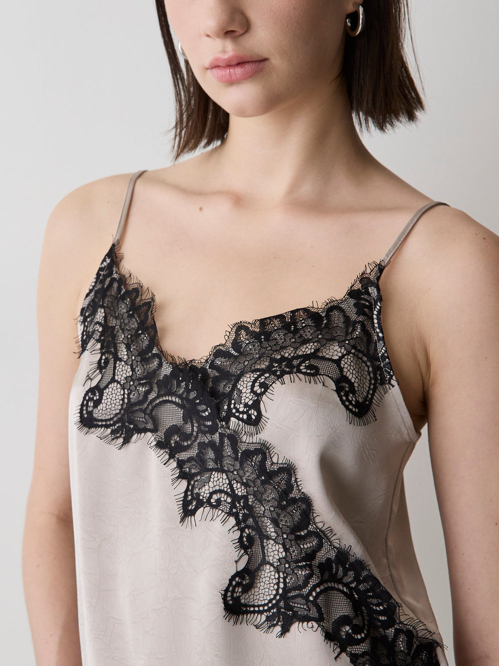 RW&CO Sleeveless V-Neck Satin Blouse with Lace Trim
