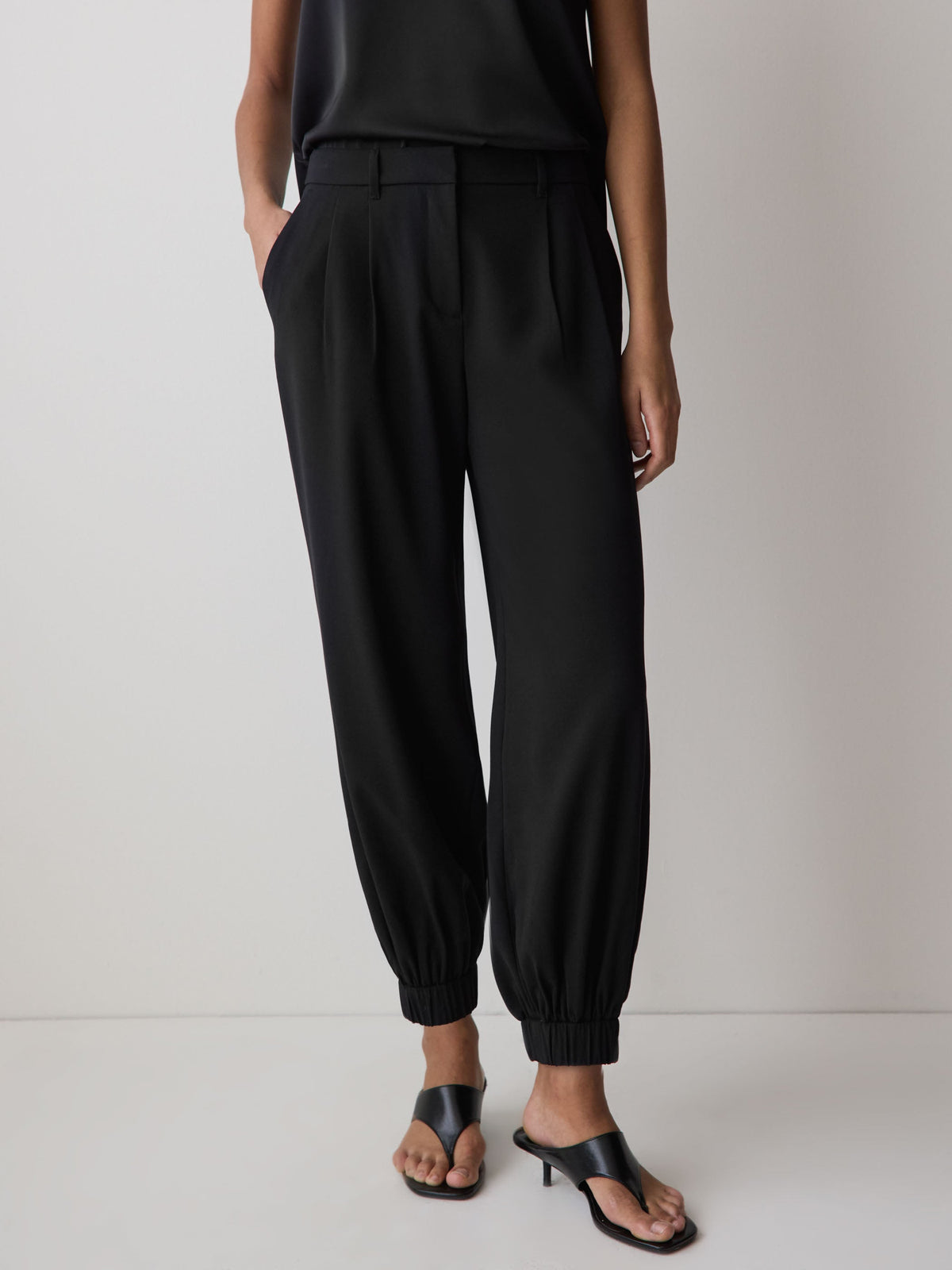 RW&CO High-Rise Balloon-Leg Pant