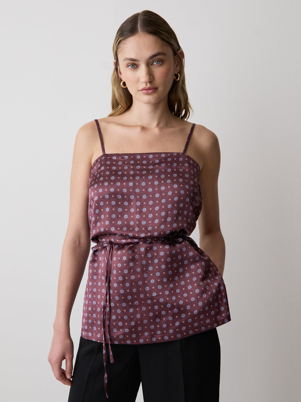 RW&CO Sleeveless Square-Neck Blouse